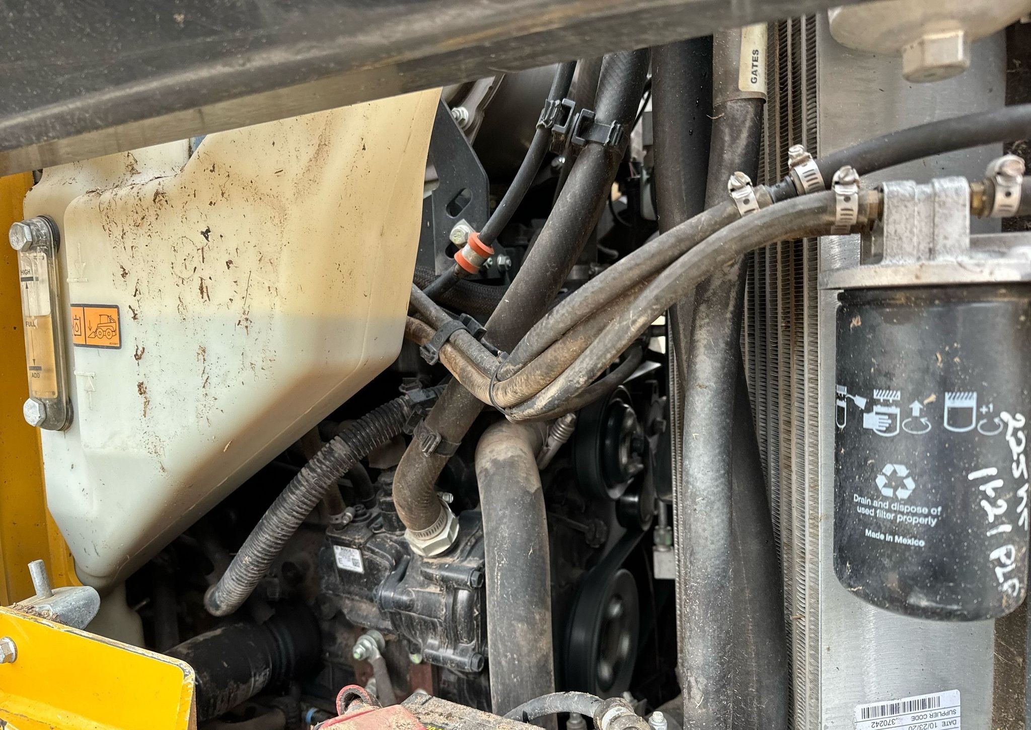 gallery 2021 John Deere 325g tracked skidsteer