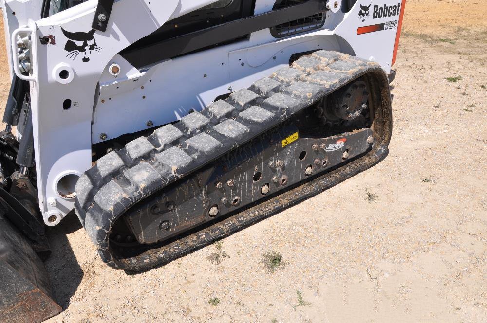 gallery 2013 Bobcat T870 Compact Track Loader