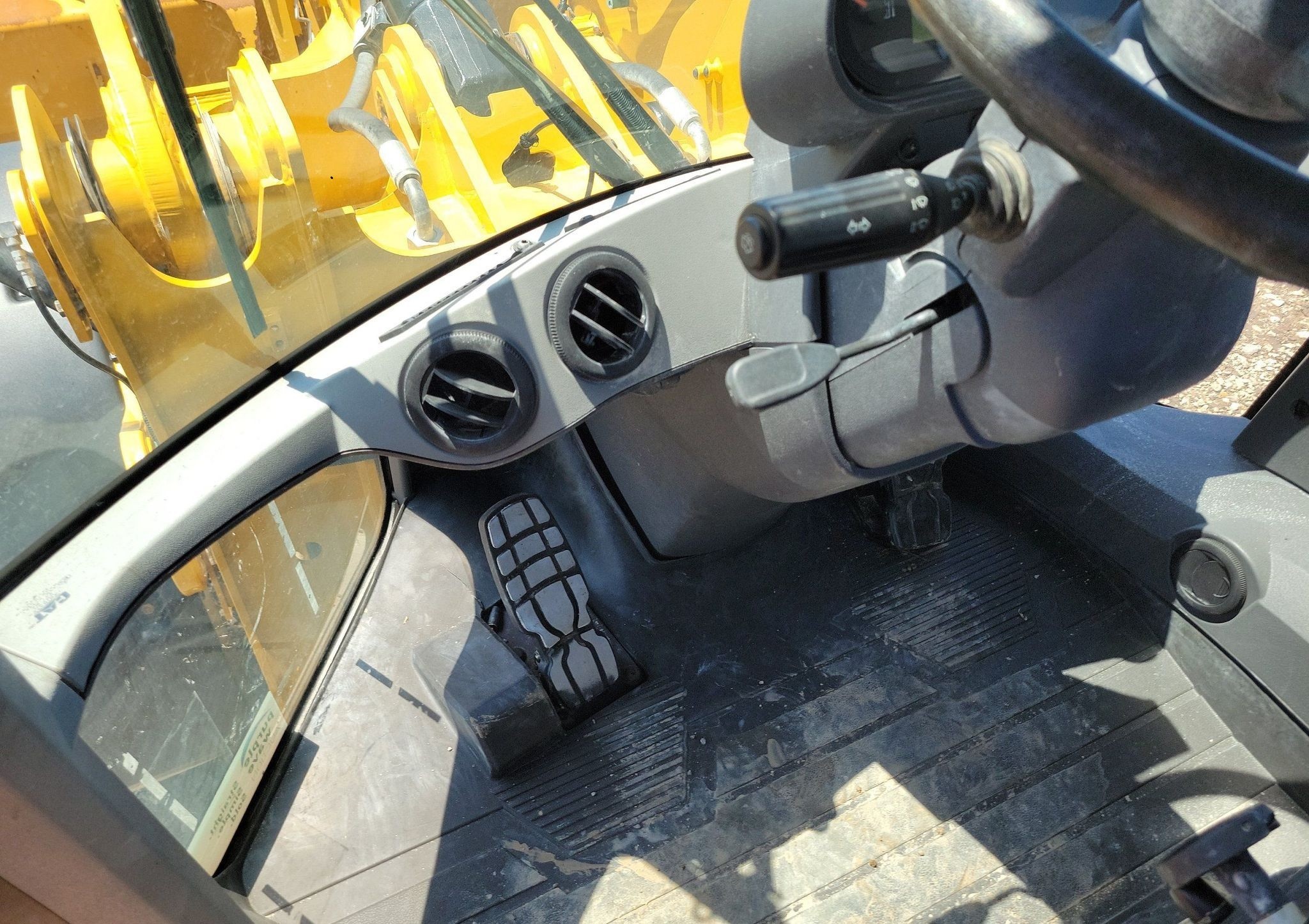 gallery 2016 Caterpillar 926M wheel loader