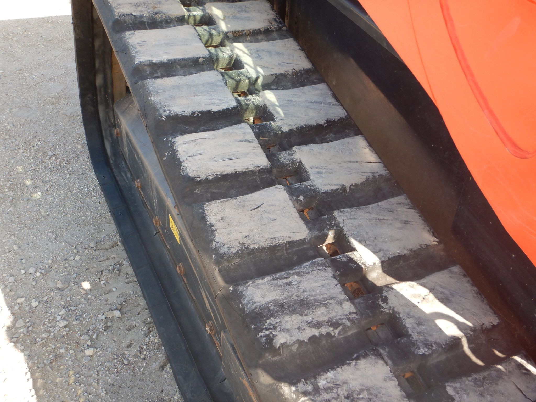 gallery 2015 Kubota SVL90-2 skid steer