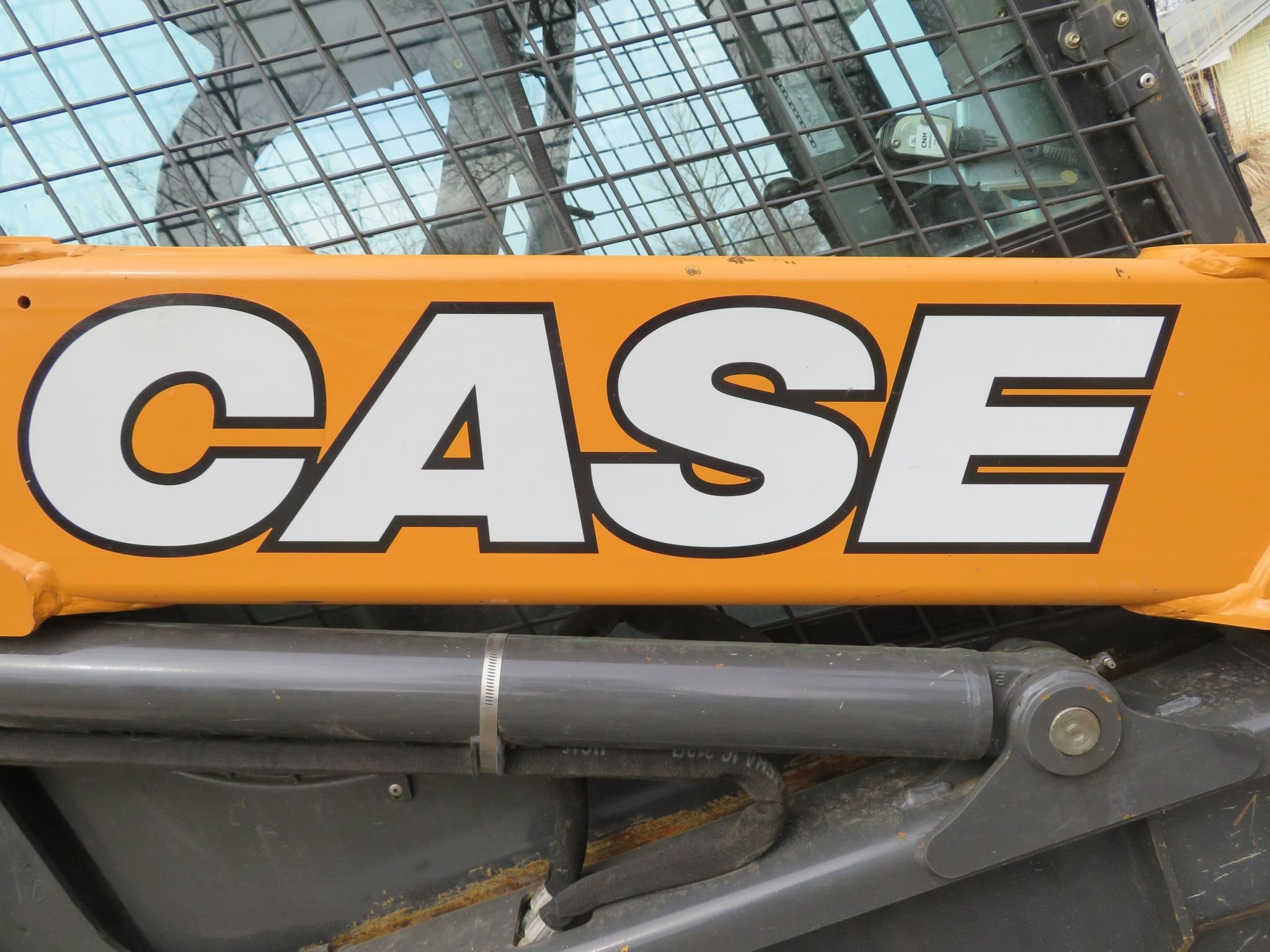 gallery 2017 Case TV380 tracked skid steer loader