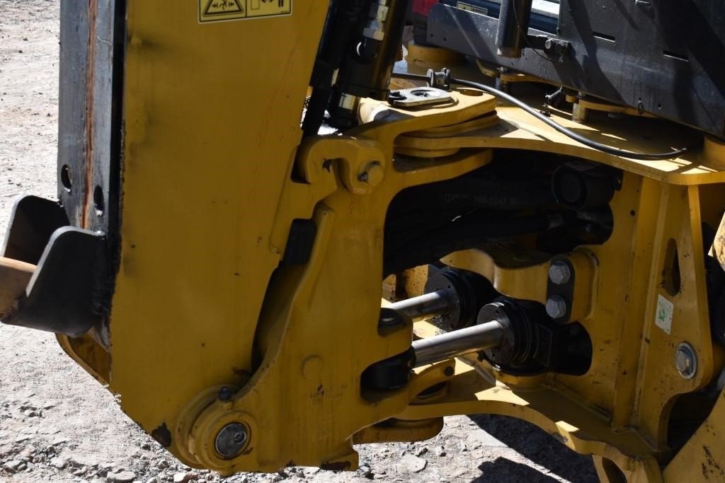 gallery 2017 CATERPILLAR 420F2 BACKHOE