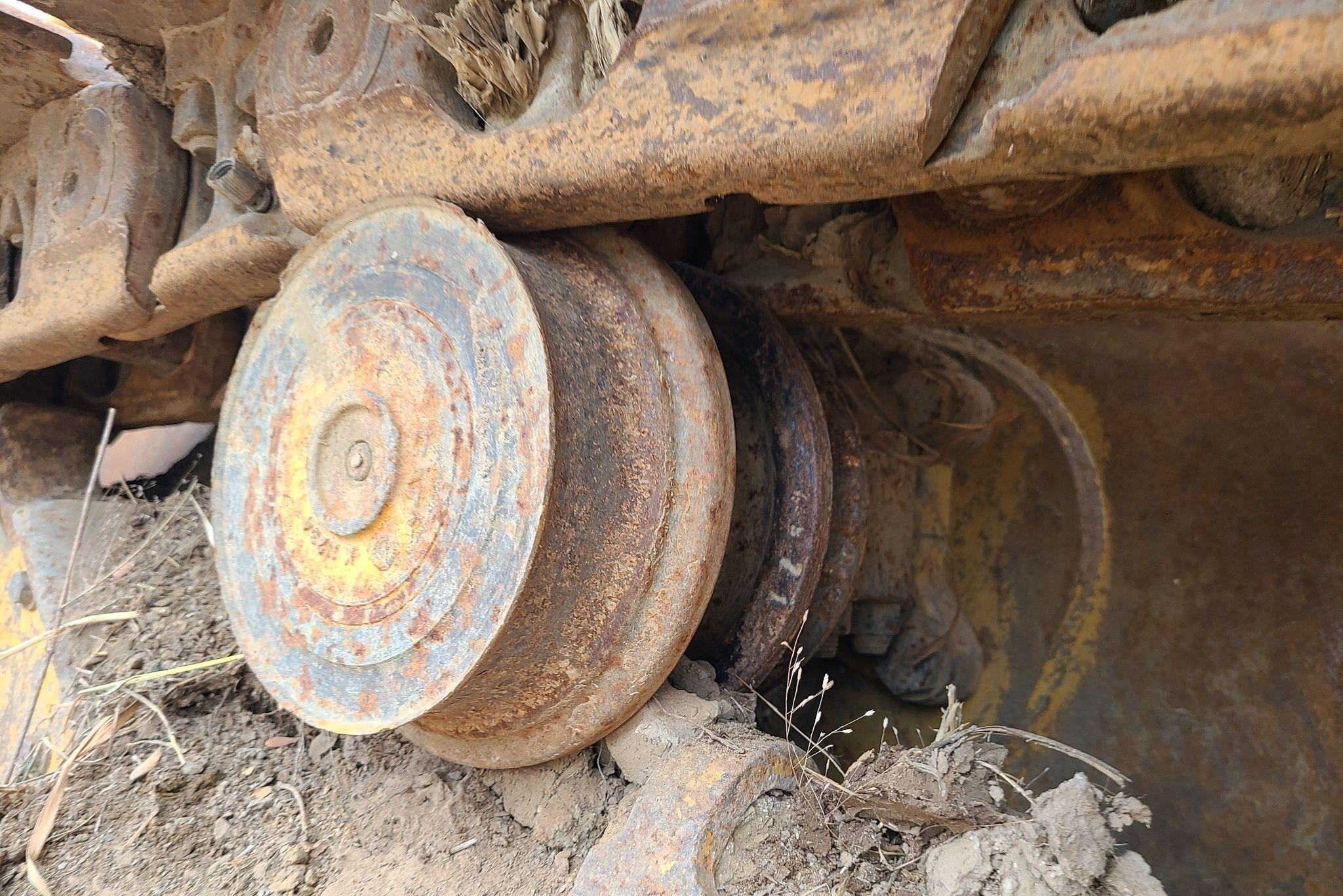 gallery 2010 Caterpillar 963D track loader