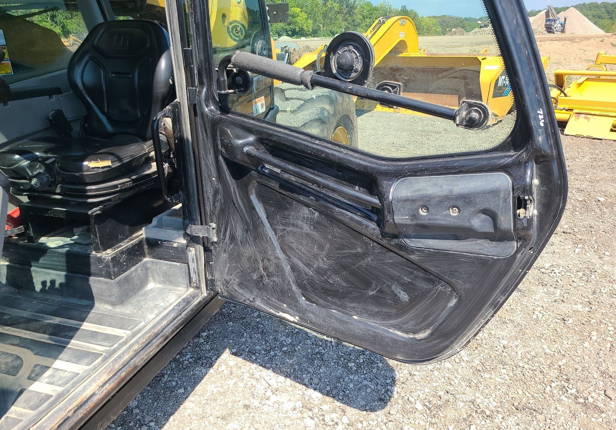 gallery 2018 Caterpillar TL1255D telehandler