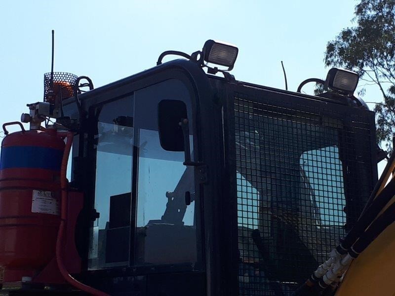 gallery 2014 KOMATSU PC55 MR-3