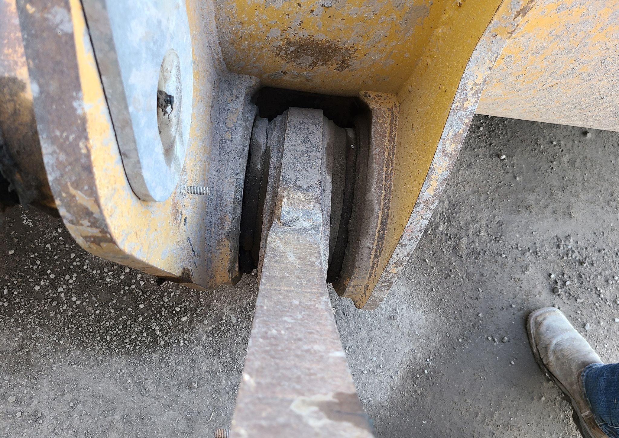 gallery 2009 John Deere 844K wheel loader