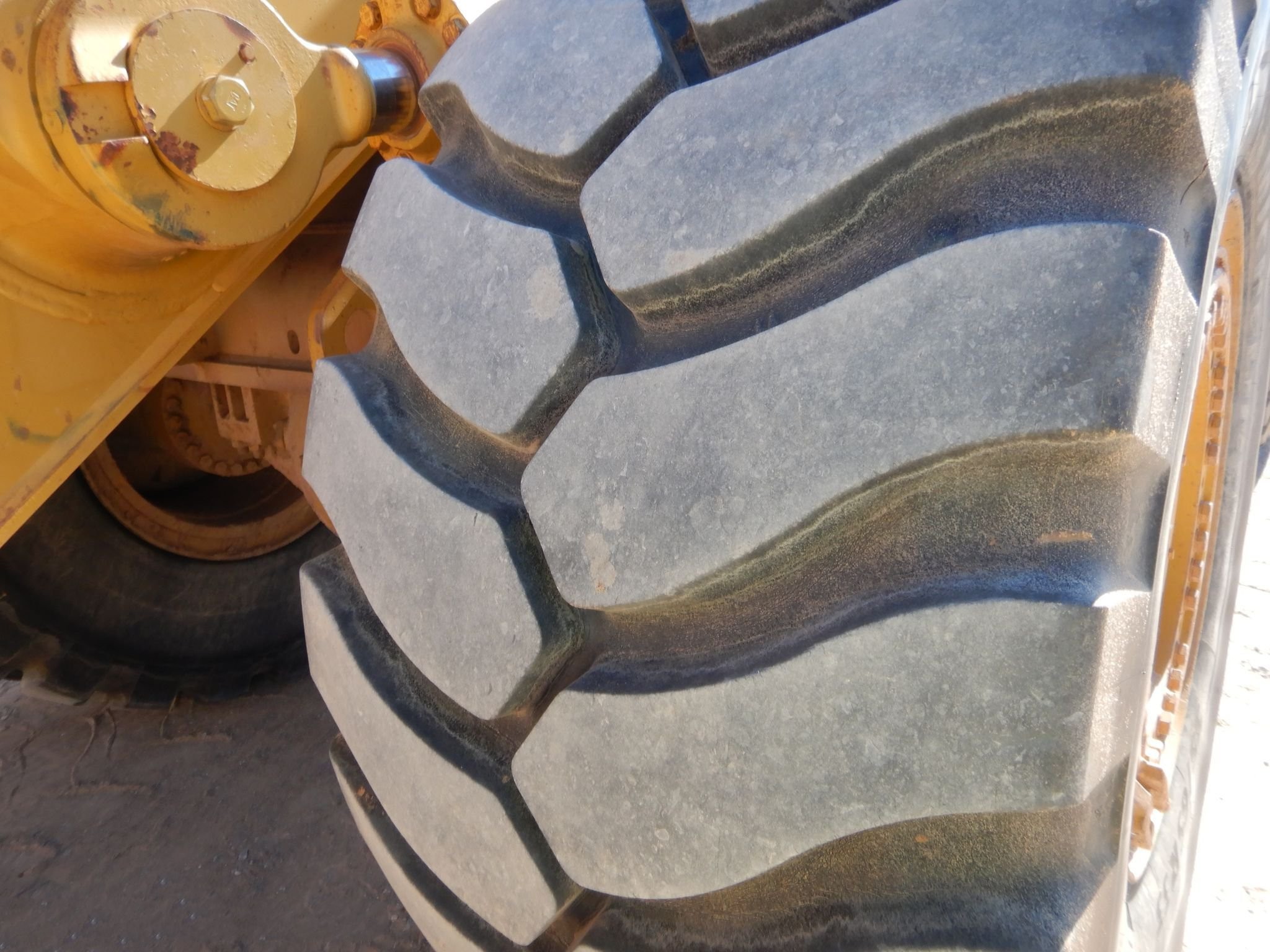 gallery 2006 Caterpillar 988H wheel loader