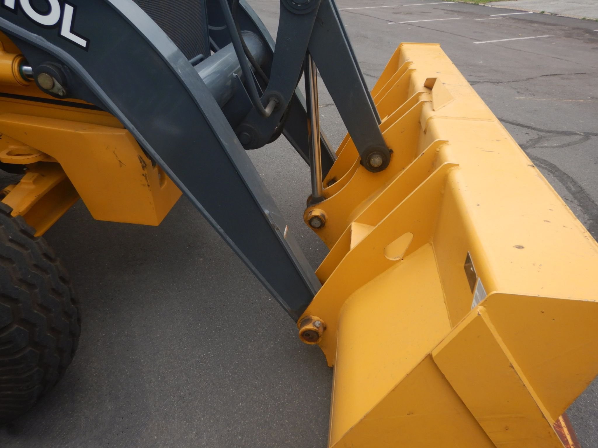 gallery 2015 John Deere 410L backhoe