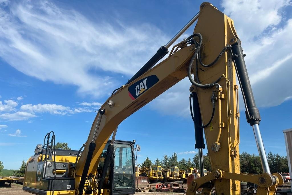 gallery 2013 Caterpillar 324EL Excavator