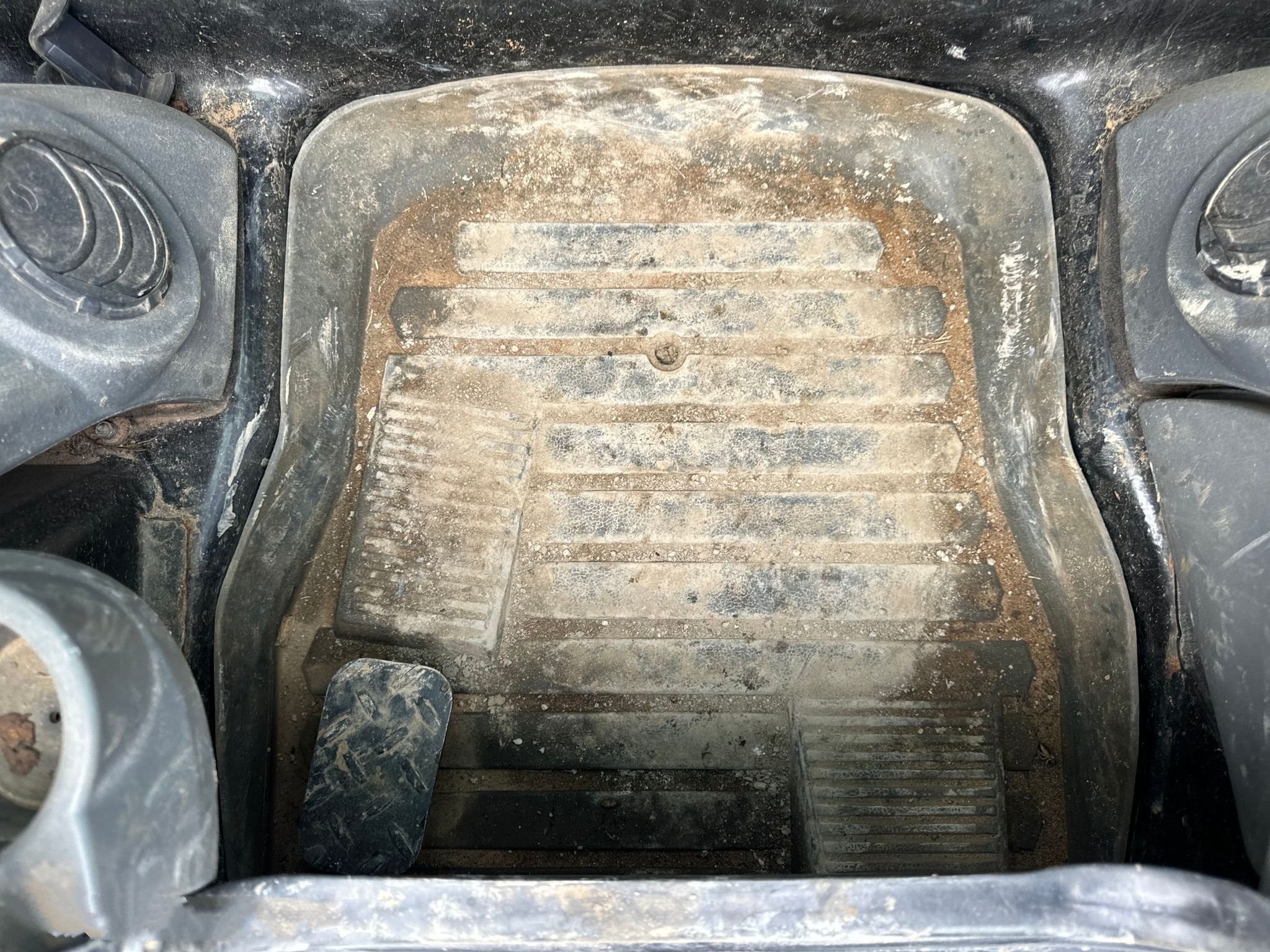 gallery 2019 Caterpillar 259D3 tracked skid steer loader