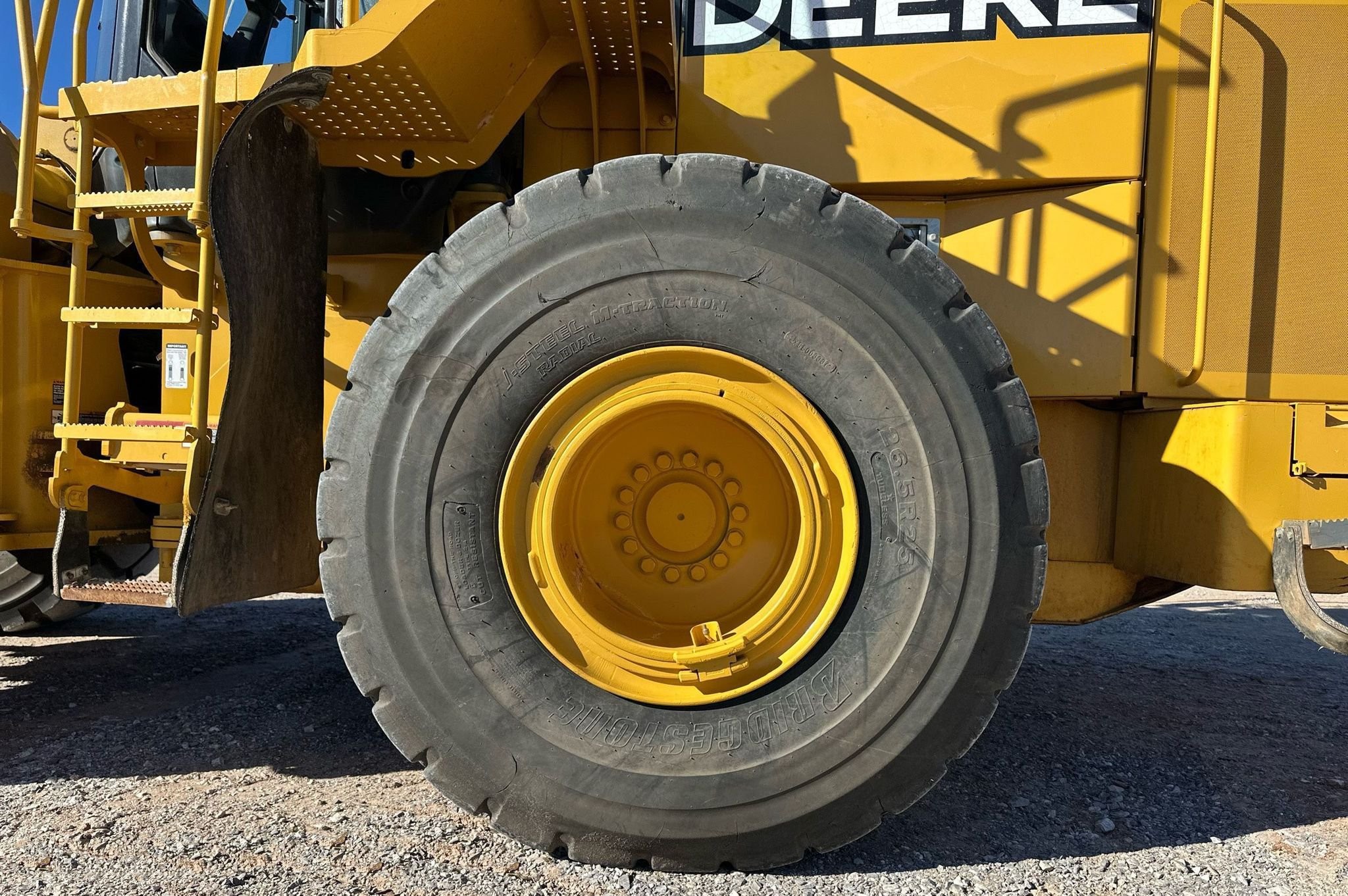 gallery 2012 John Deere 744K wheel loader