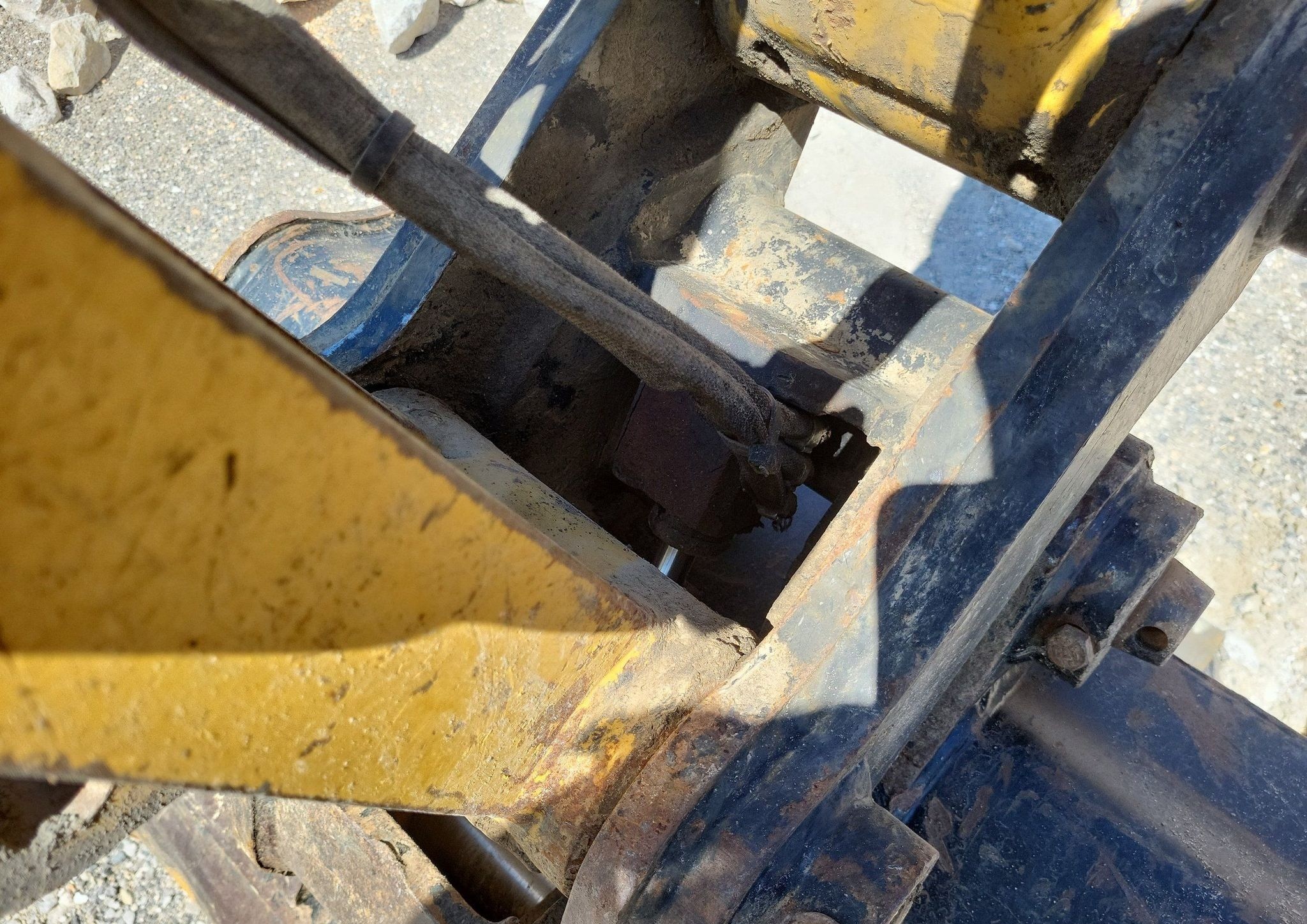 gallery 2014 Caterpillar 308E2 CR mini excavator