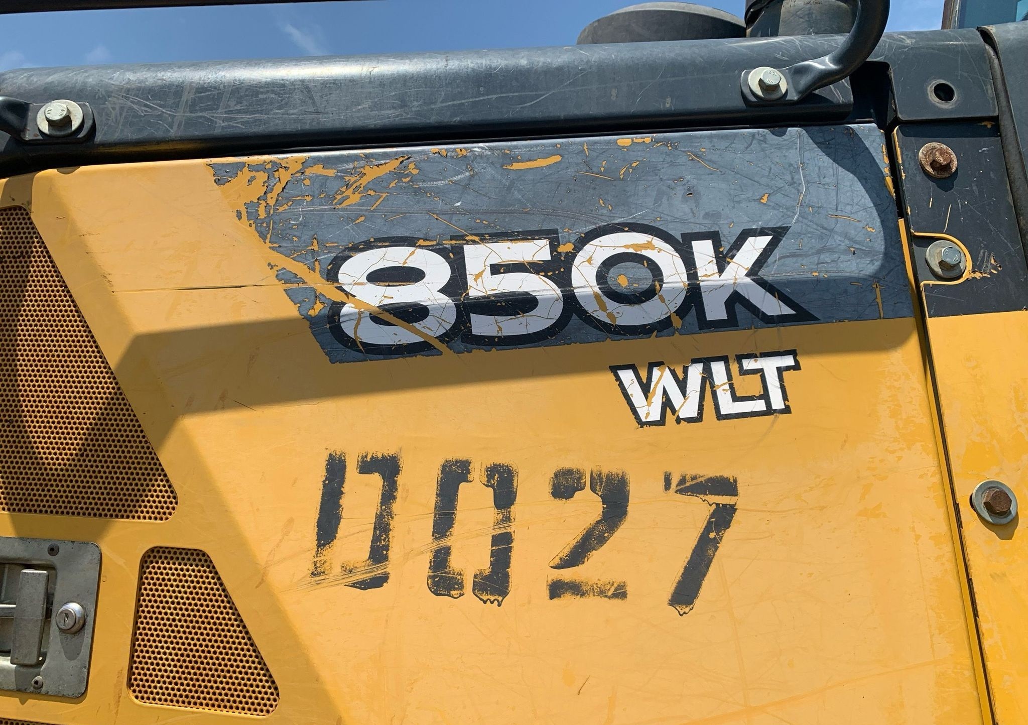 gallery 2014 John Deere 850K WLT dozer