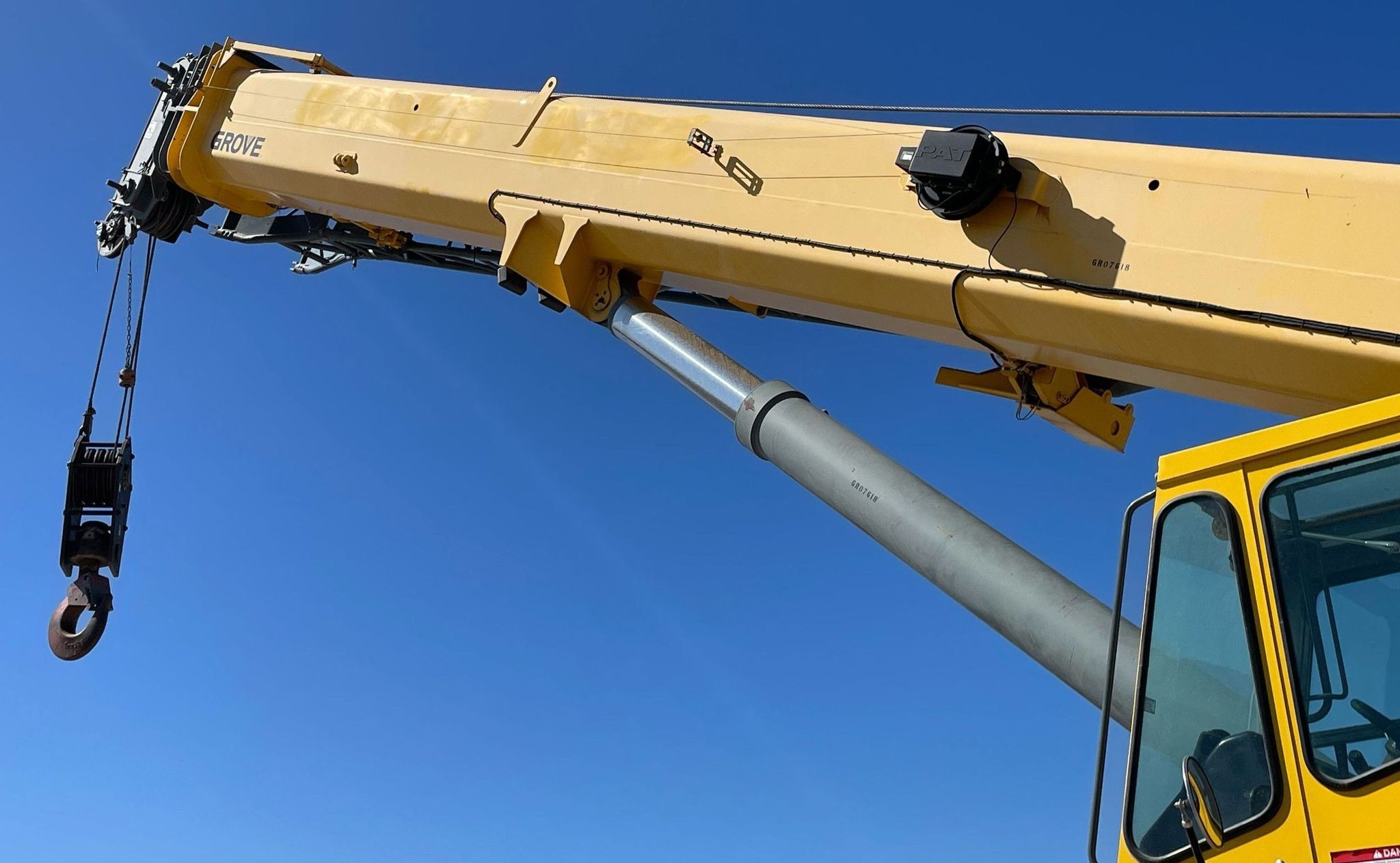 gallery 2007 Grove RT875E crane