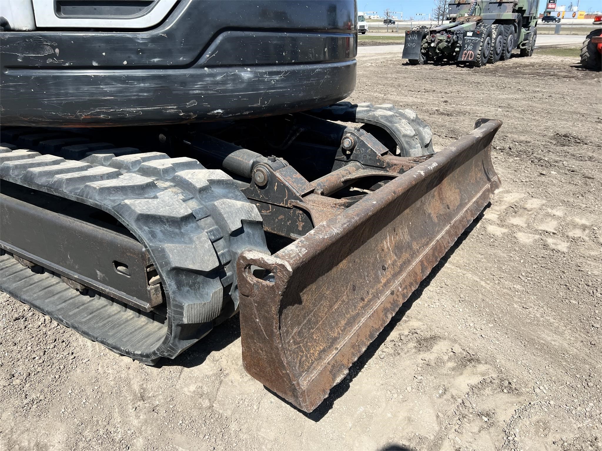 gallery 2016 BOBCAT E85  Mini Excavator