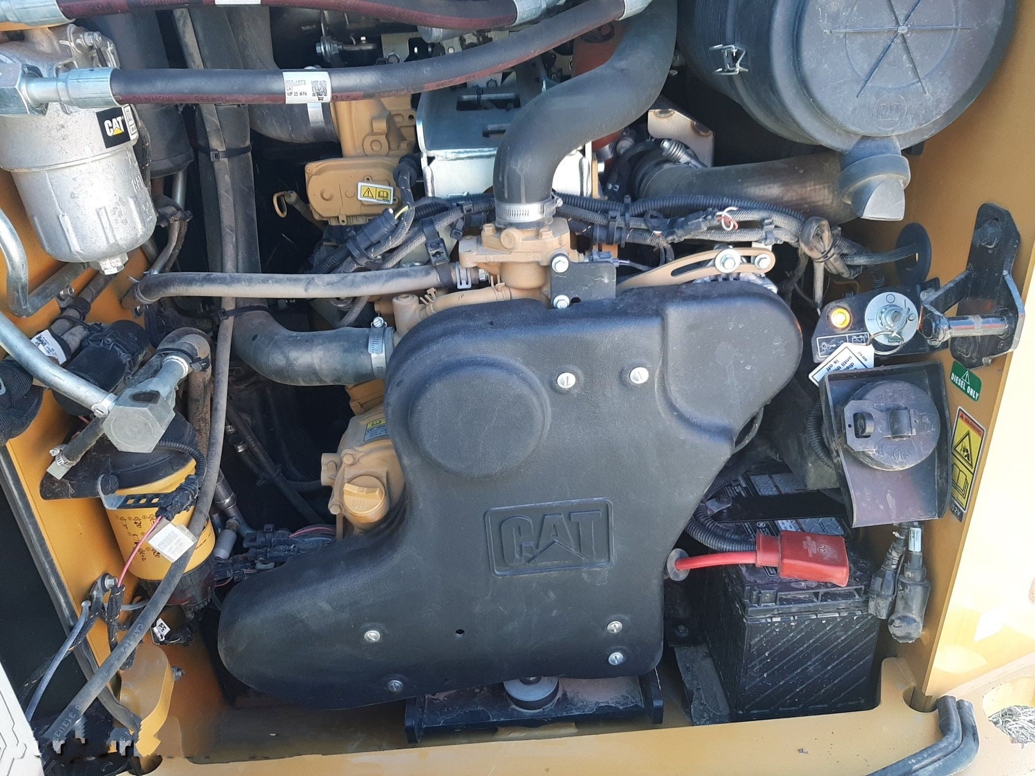 gallery 2023 Caterpillar 299D3 tracked skid steer loader