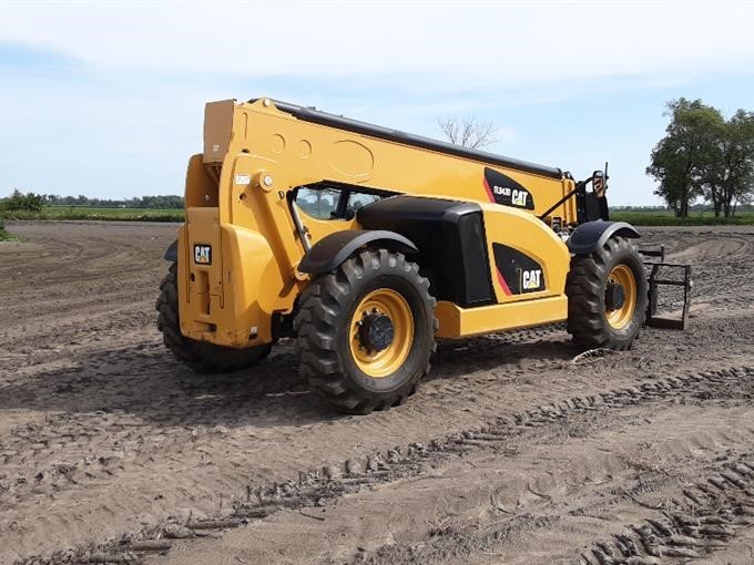 gallery 2016 Caterpillar TL943D 4x4x4 Telehandler