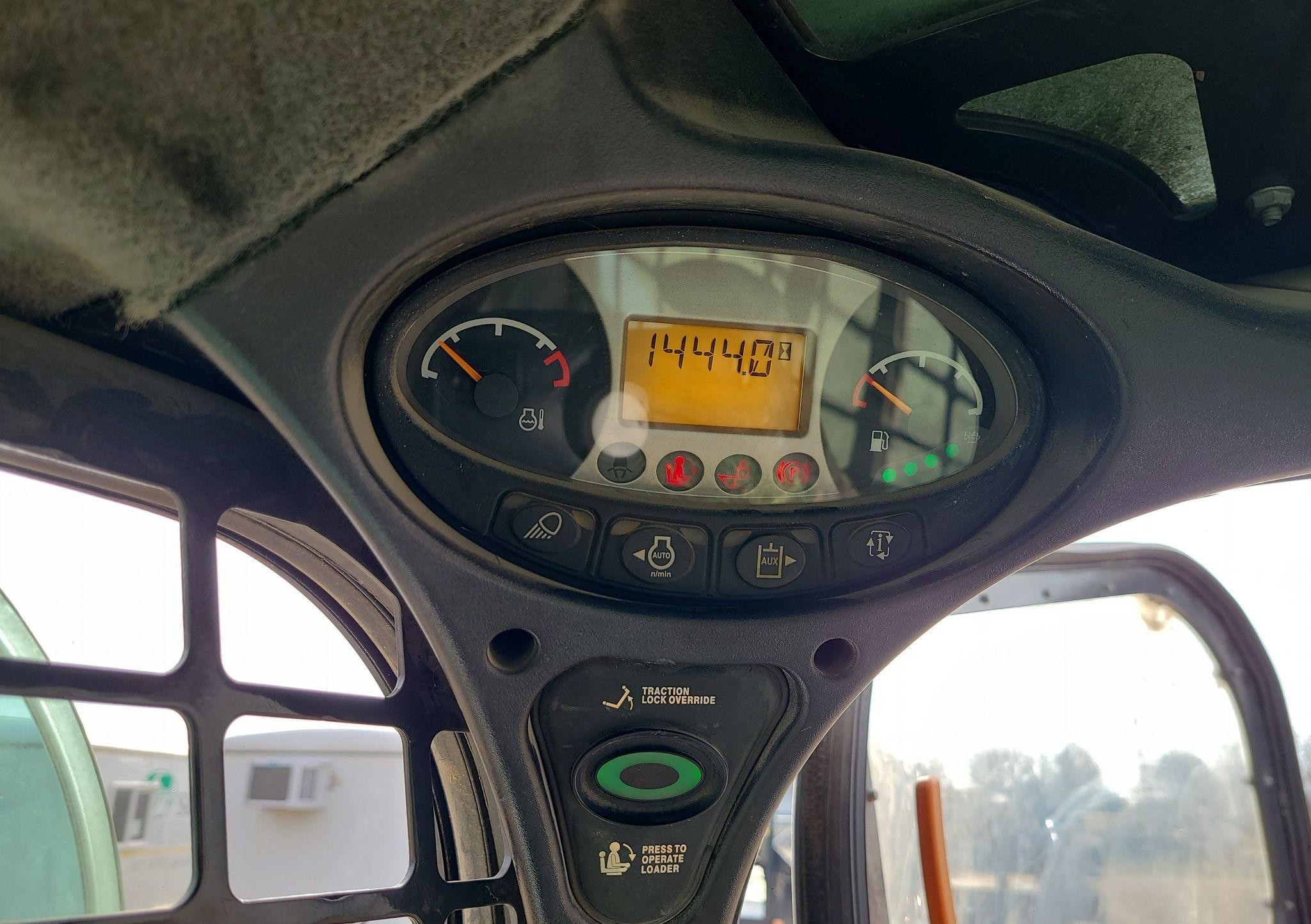 gallery 2019 Bobcat T770 tracked skid steer loader