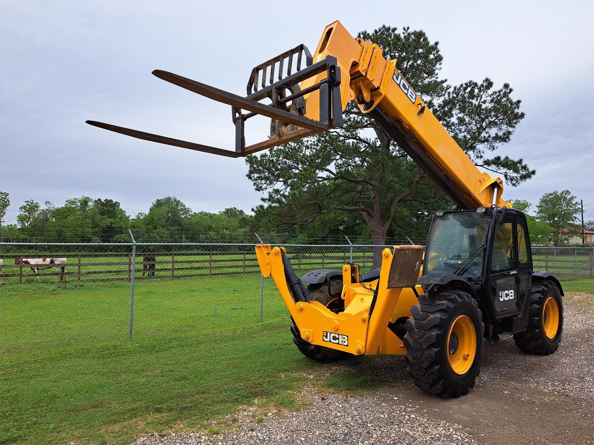 gallery 2016 JCB 512-56 Telehandler