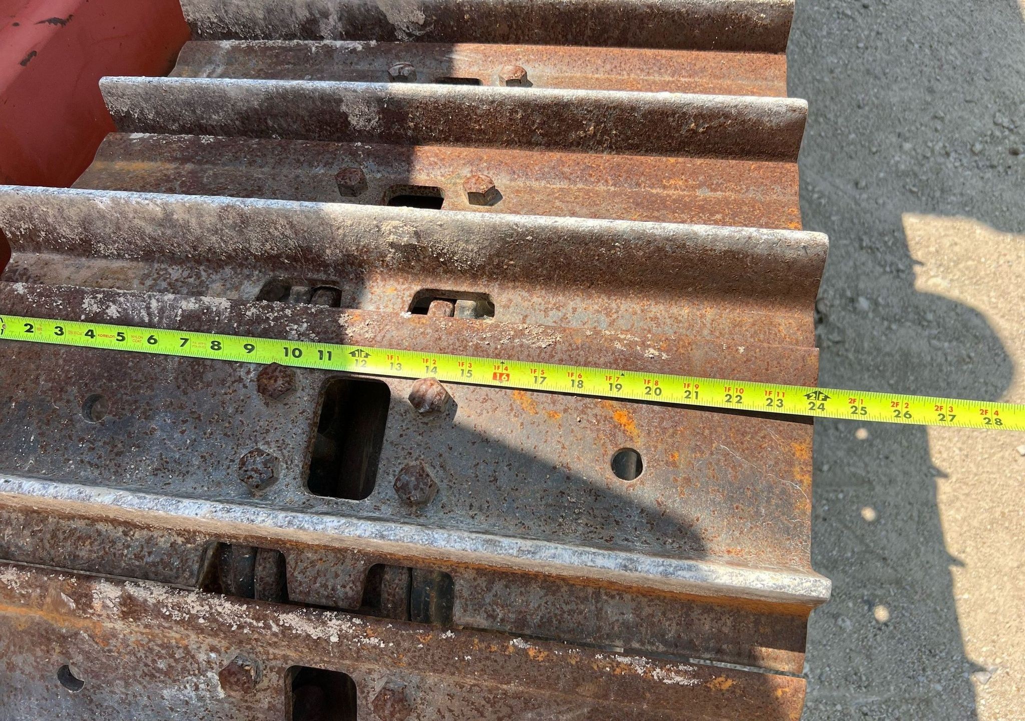 gallery 2006 Ditch Witch HT185 cable plow