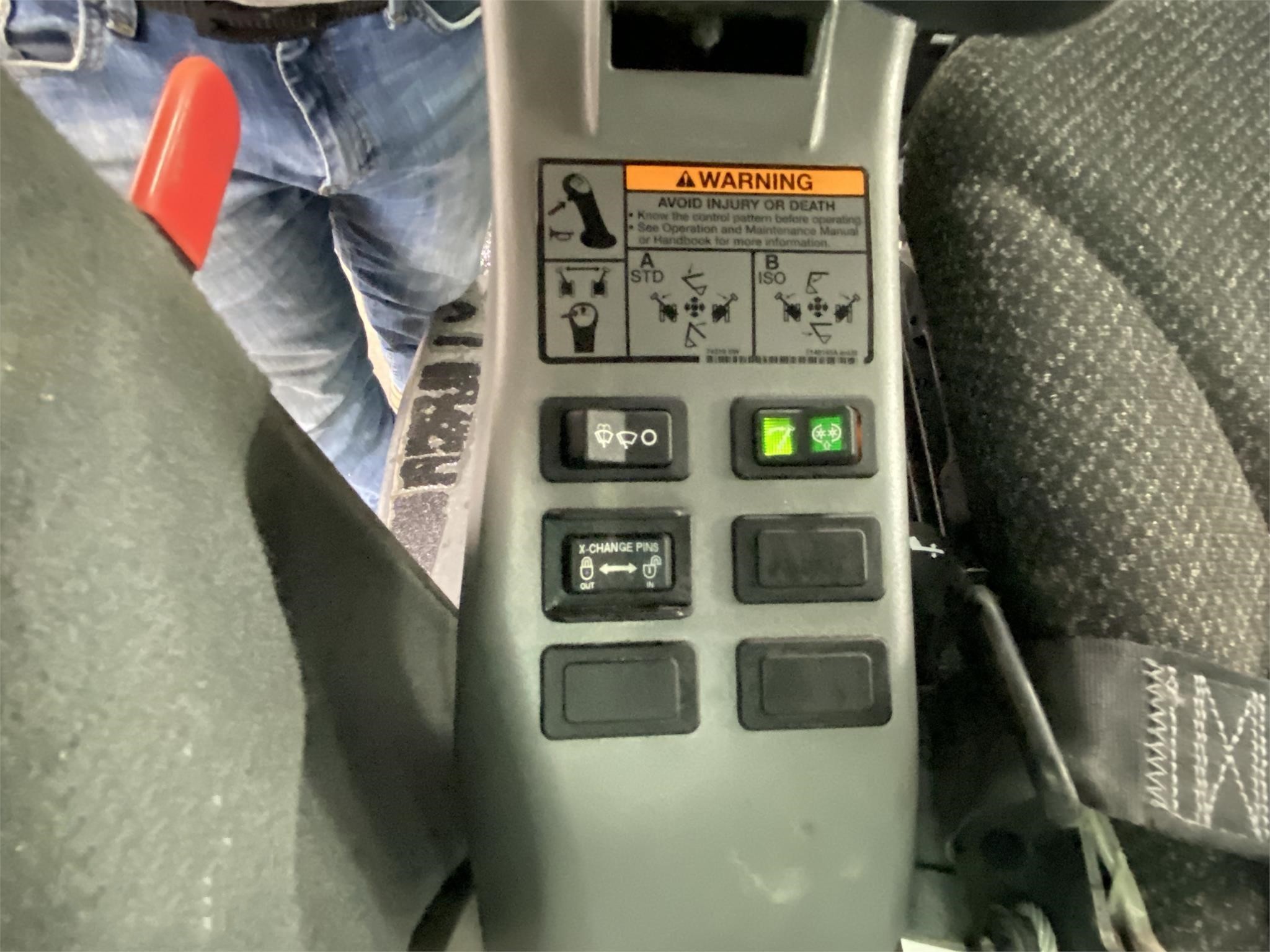 gallery 2018 BOBCAT E55 Mini Excavator