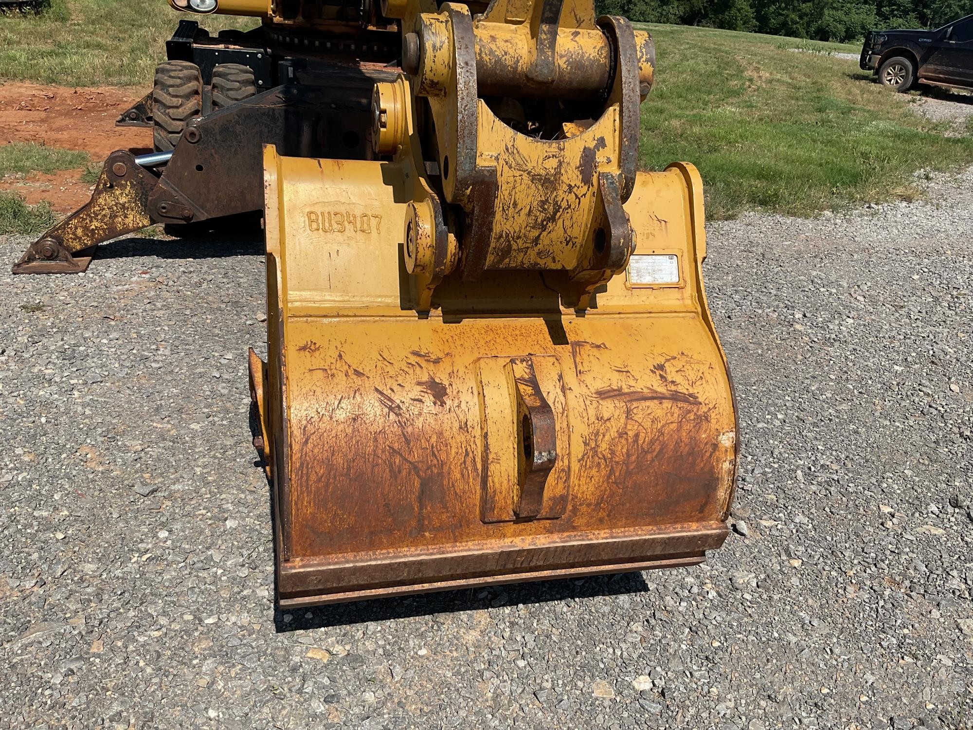 gallery 2011 Caterpillar M322D Wheeled Excavator