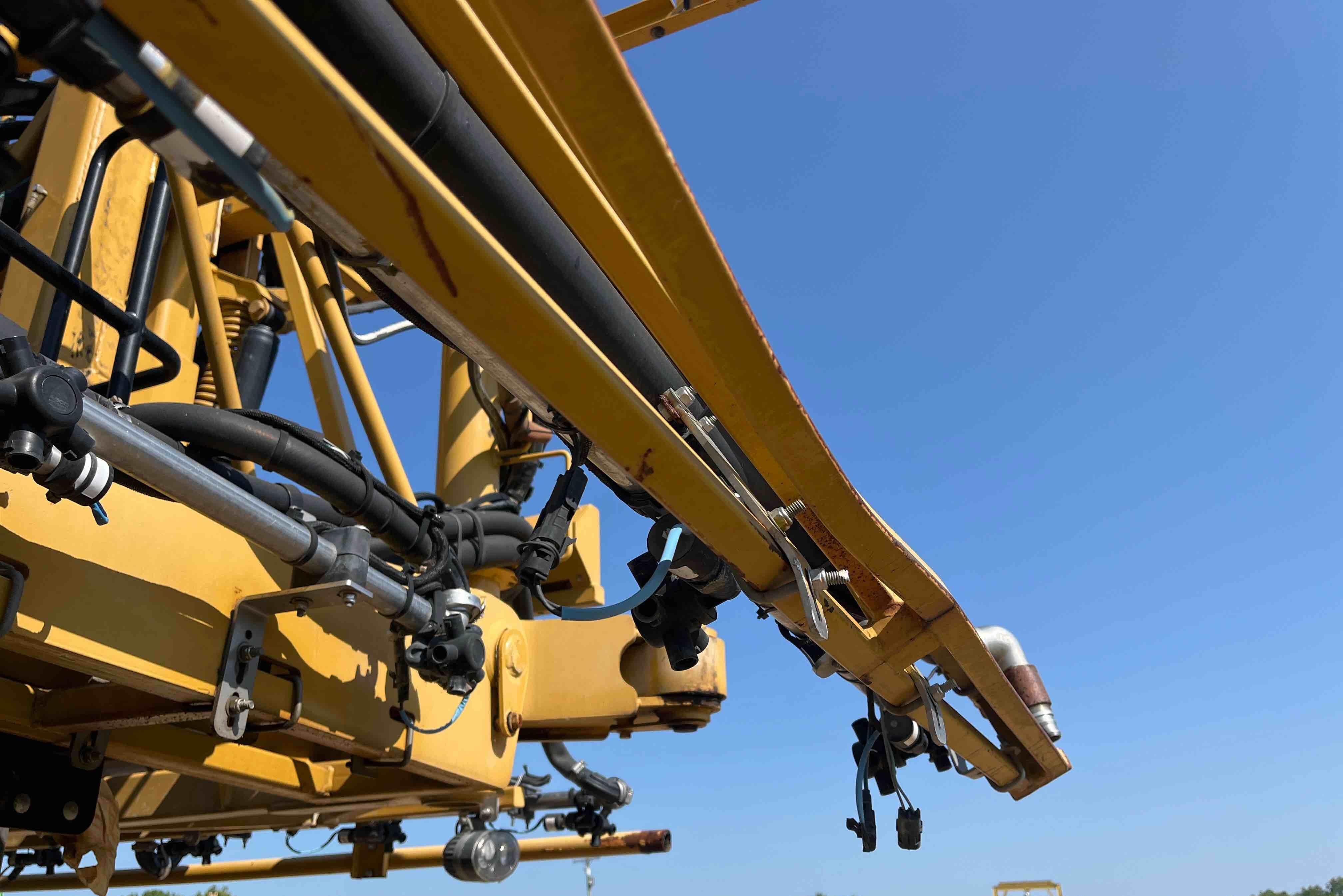 gallery 2019 RoGator RG1300C Self-Propelled Sprayer