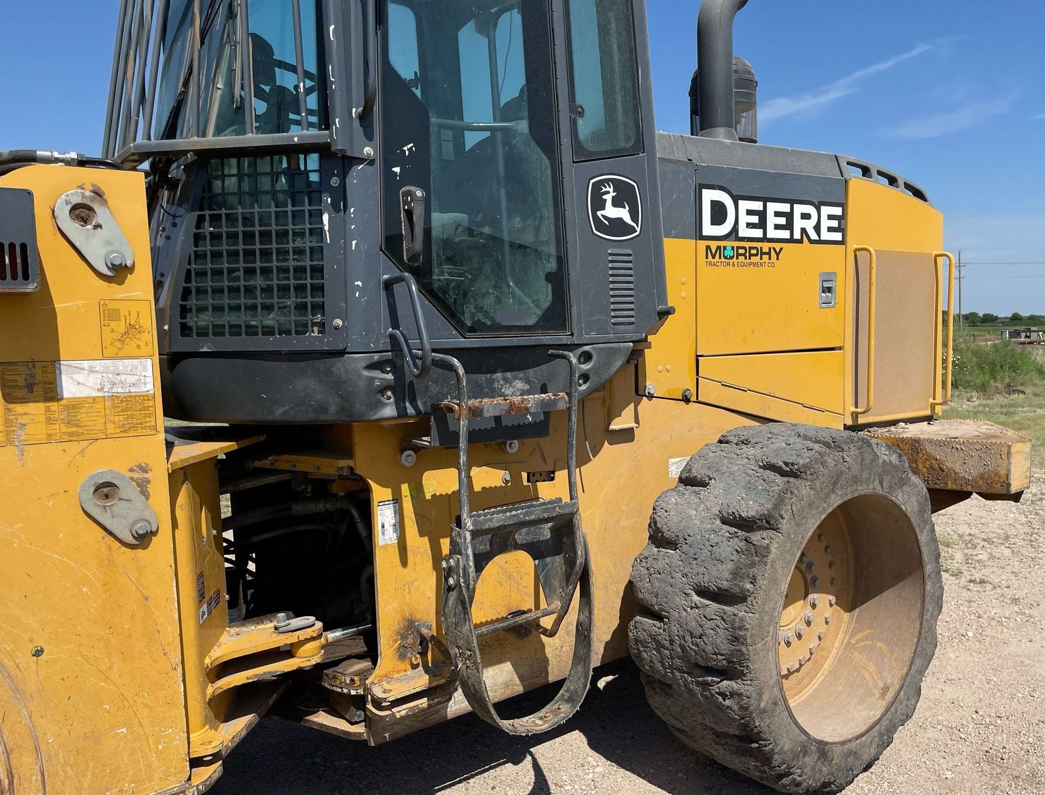 gallery 2013 John Deere 624K wheel loader