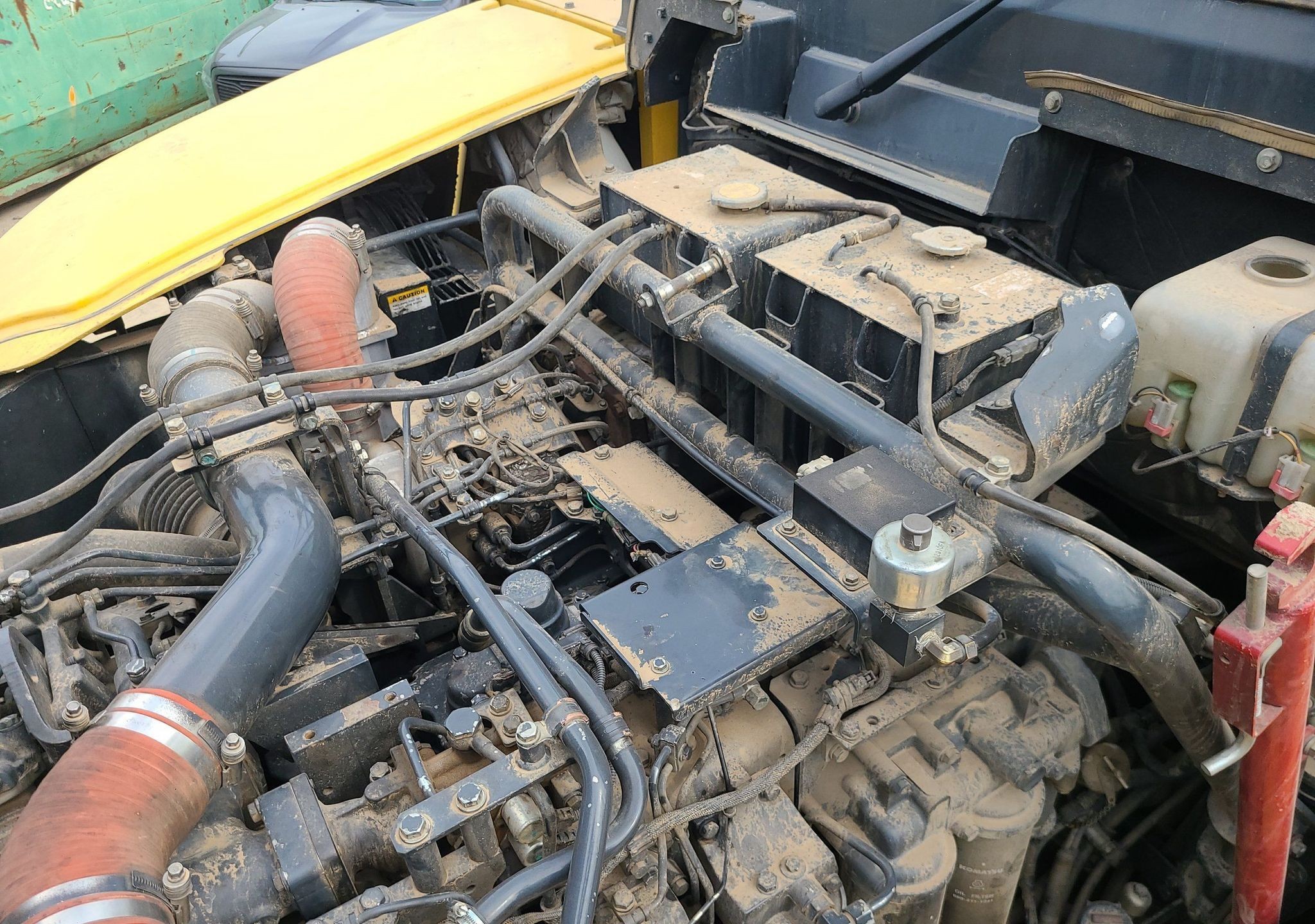 gallery 2013 Komatsu HM400-3 haul truck