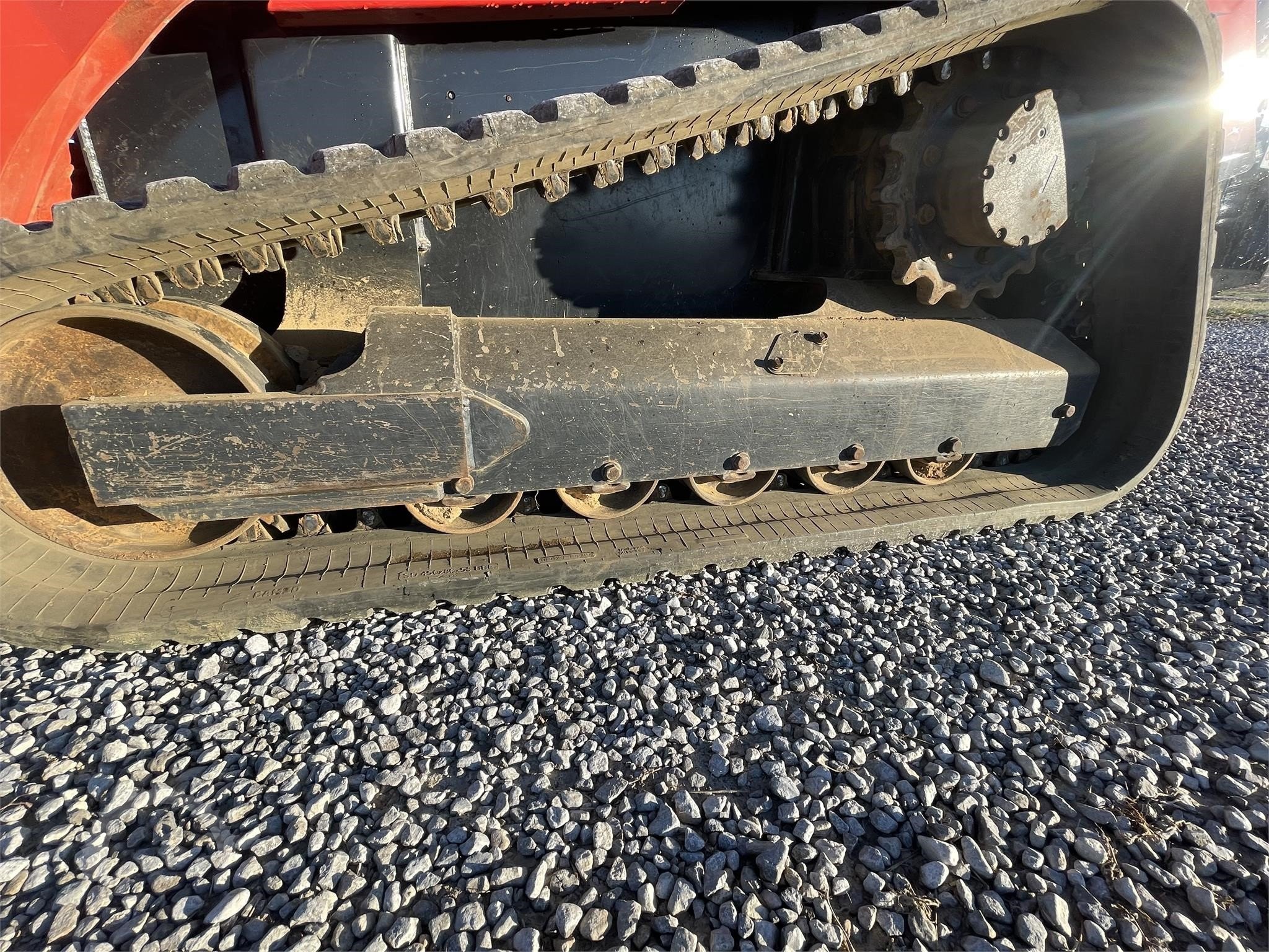 gallery 2019 Kubota SVL95-2S Skid Steer
