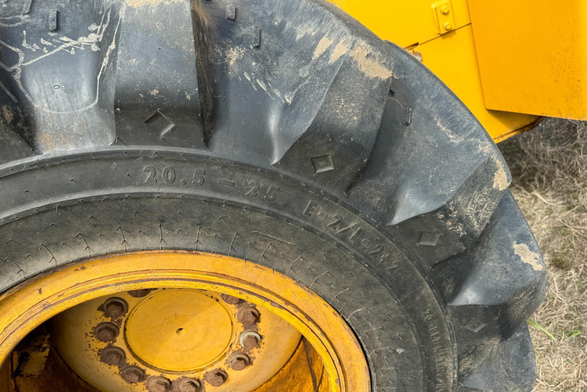 gallery 2013 John Deere 524K High Lift Wheel Loader,