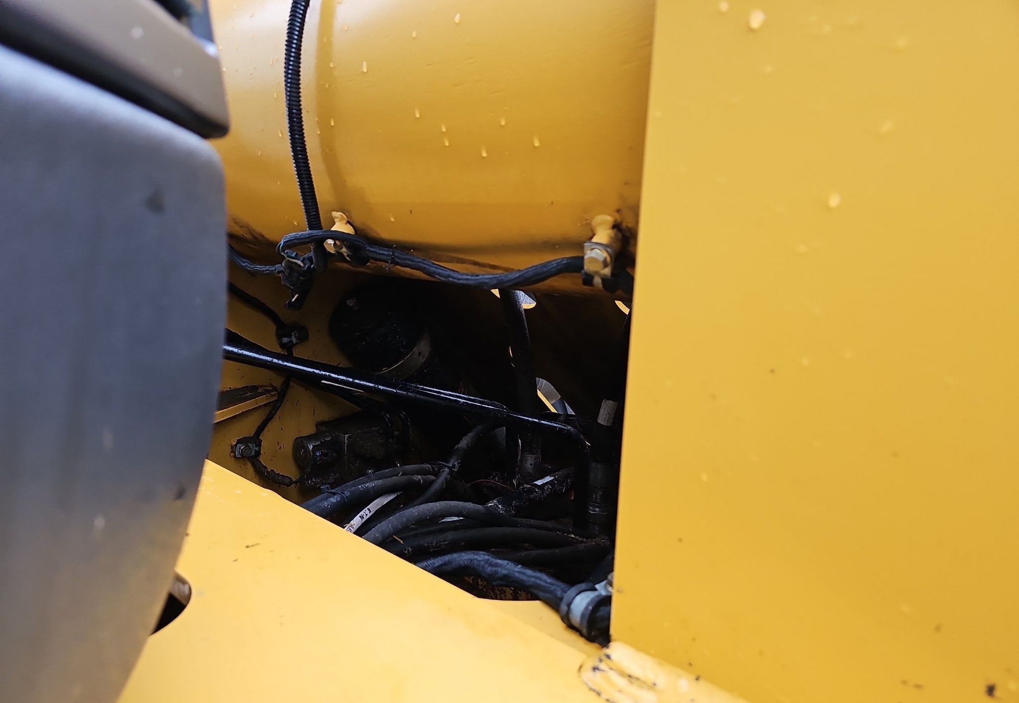 gallery 2012 John Deere 544K wheel loader