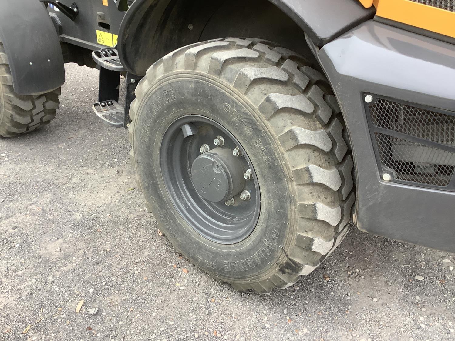 gallery 2021 Case 321F Wheel Loader