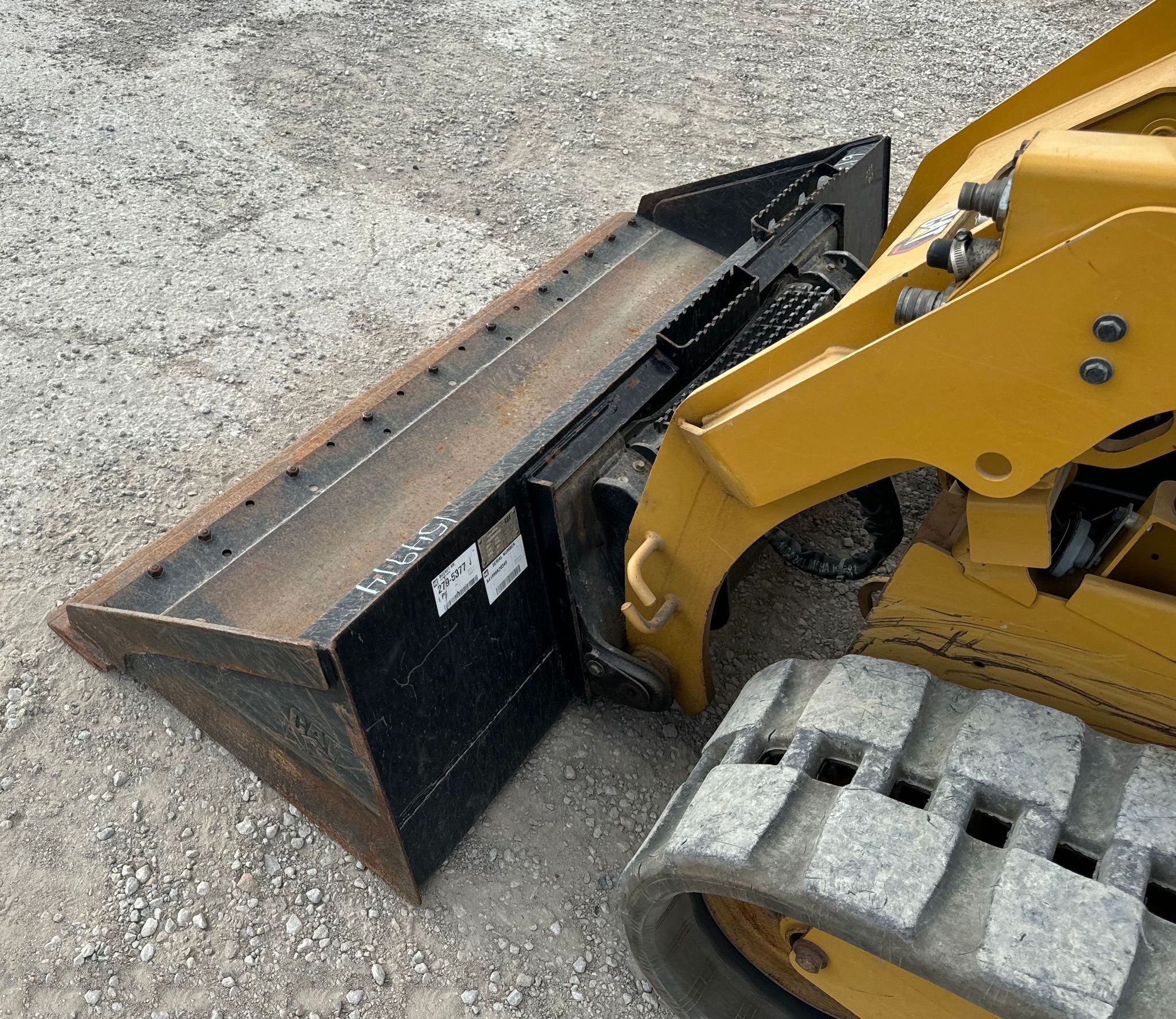 gallery 2019 Caterpillar 259D3 tracked skid steer loader