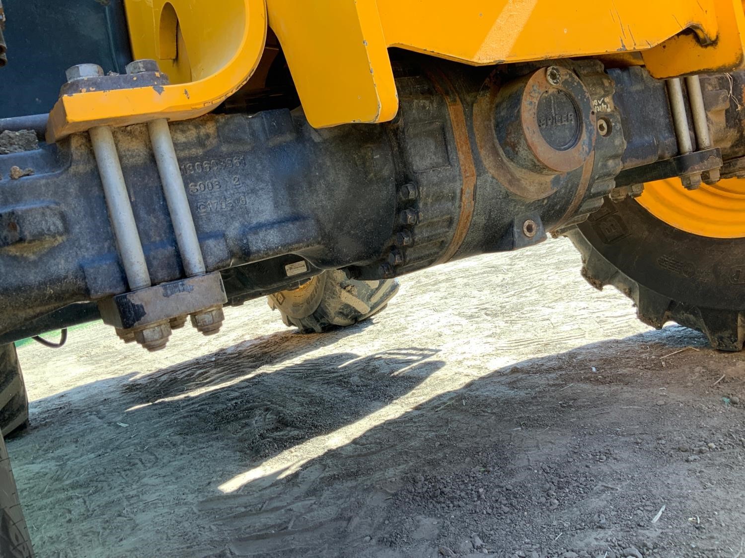 gallery 2017 Jcb 560-80AGS 4x4x4 Telehandler