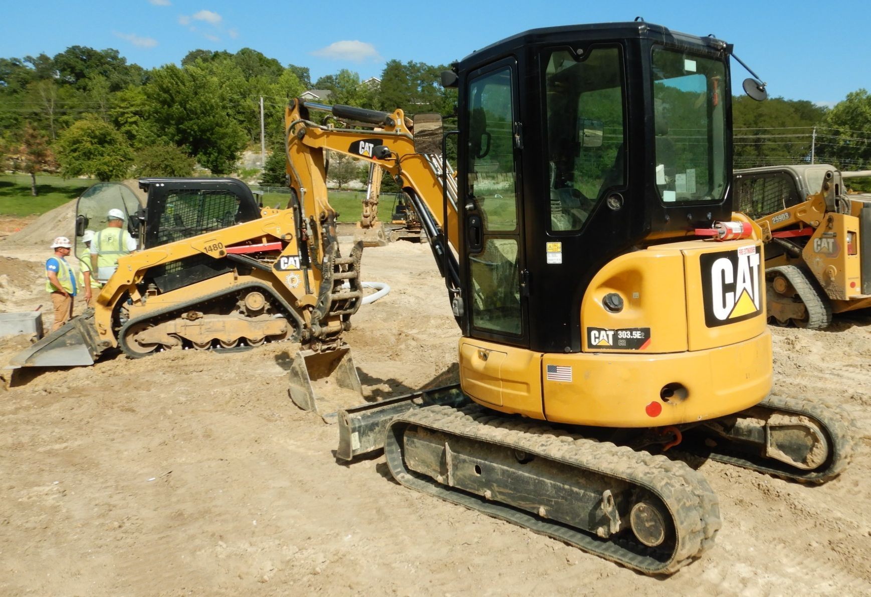 gallery 2017 Caterpillar 303.5 E2  mini excavator