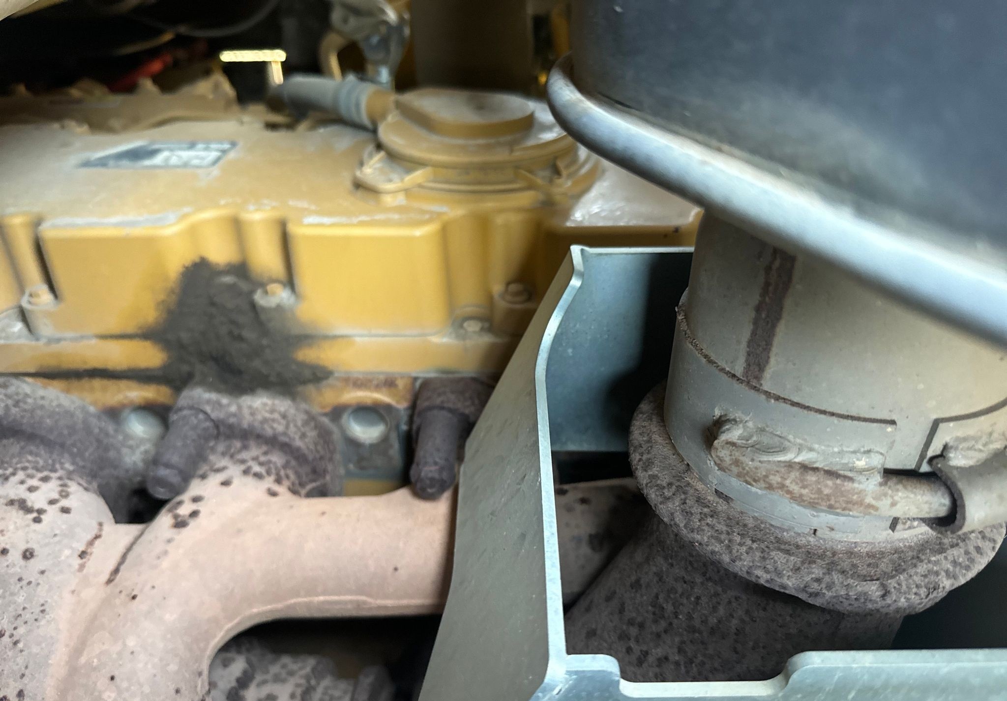 gallery 2016 Caterpillar 953D track loader