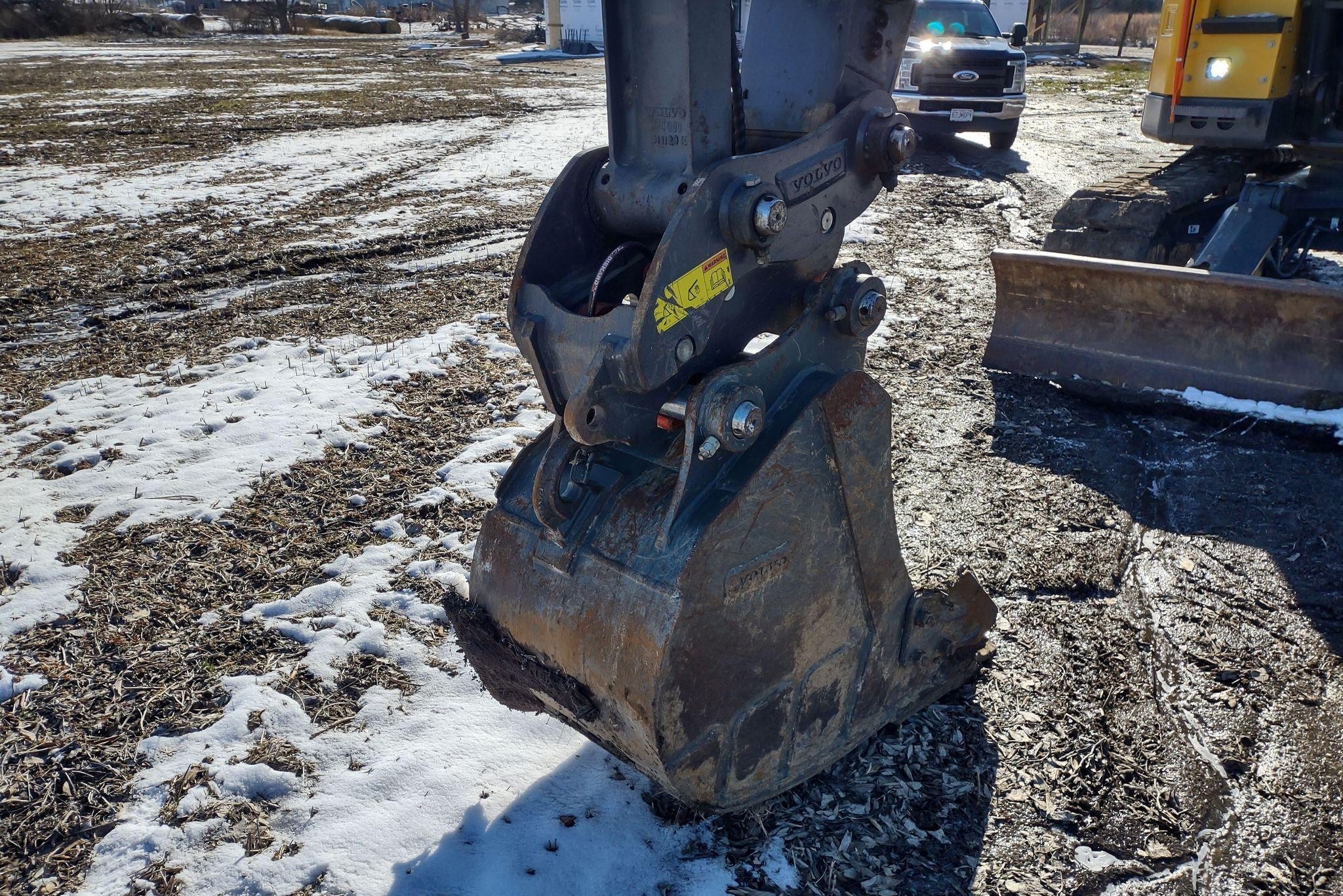 gallery 2021 Volvo ECR145EL excavator
