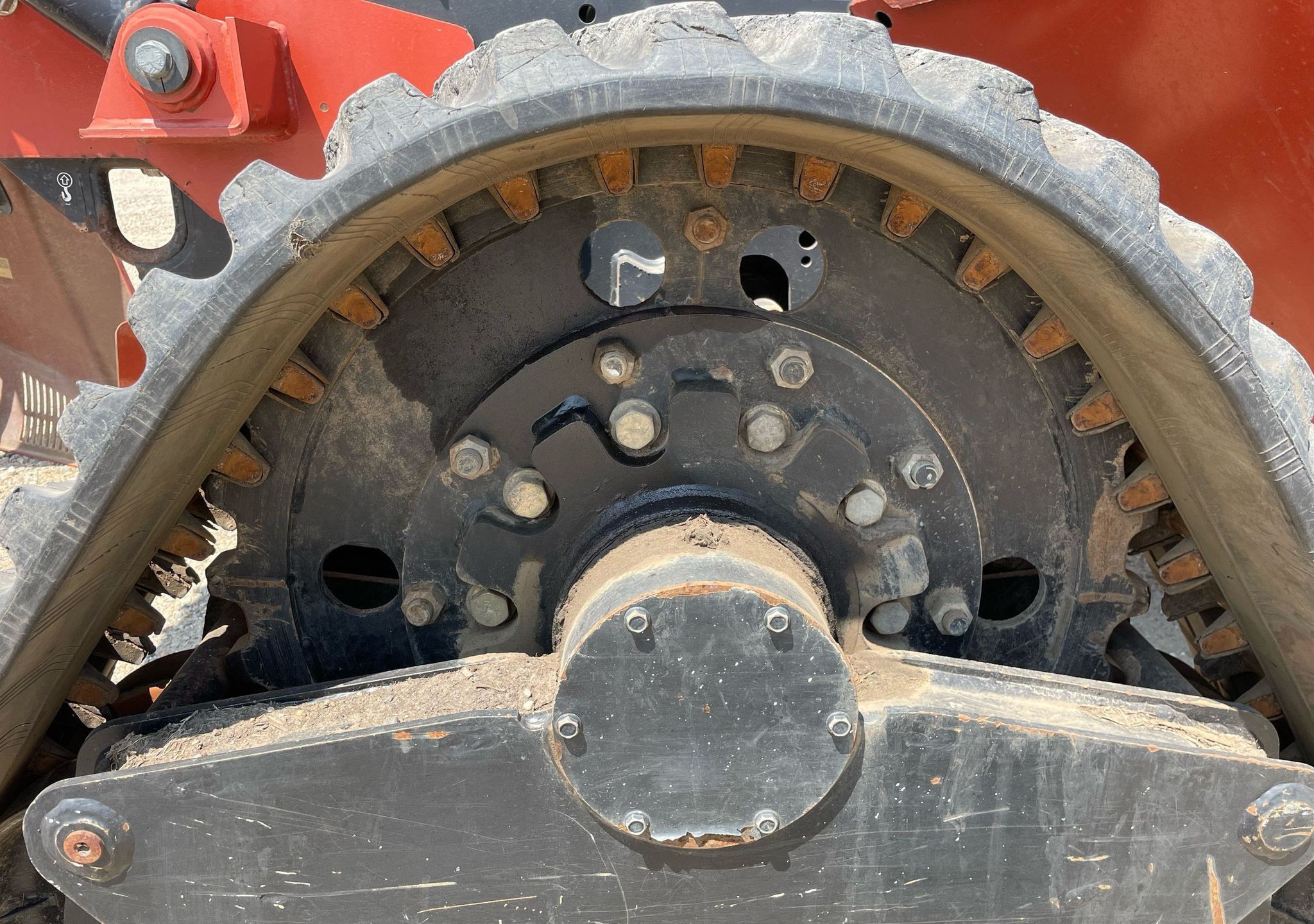 gallery 2011 Ditch Witch RT115 Quad vibratory cable plow