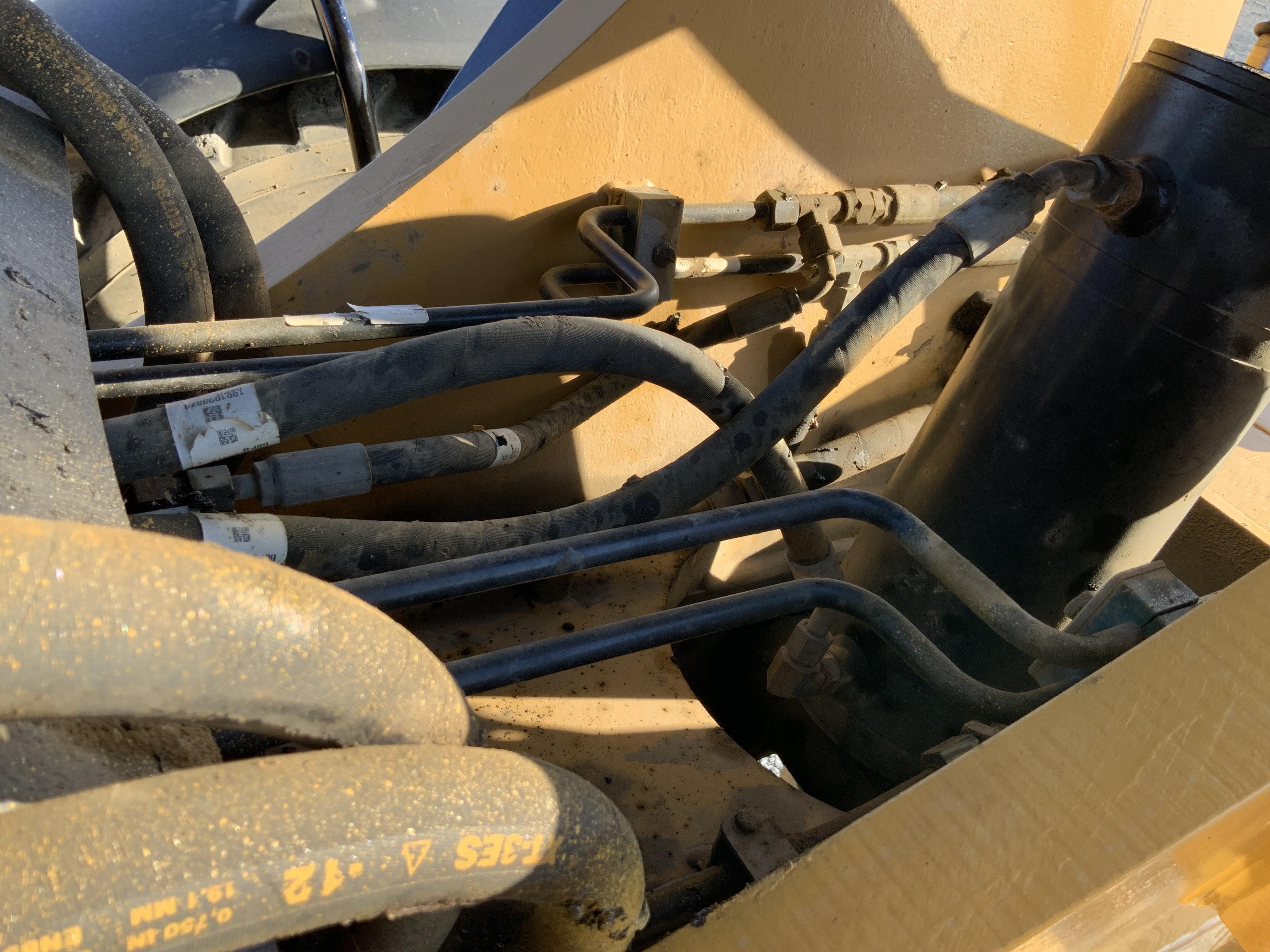 gallery 2013 Caterpillar TL1055C Telehandler