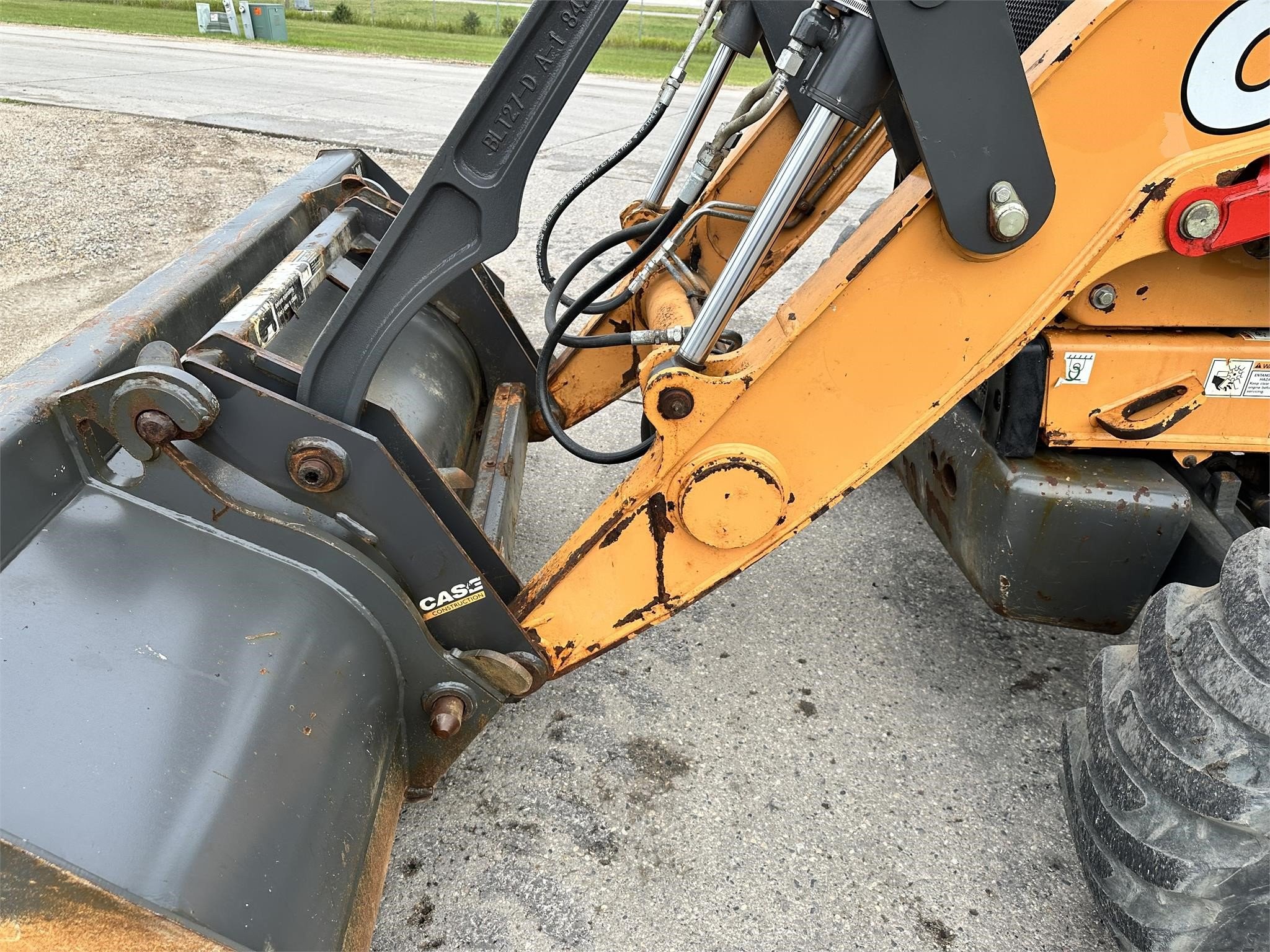 gallery 2019 Case 590SN 4x4 Backhoe Loader