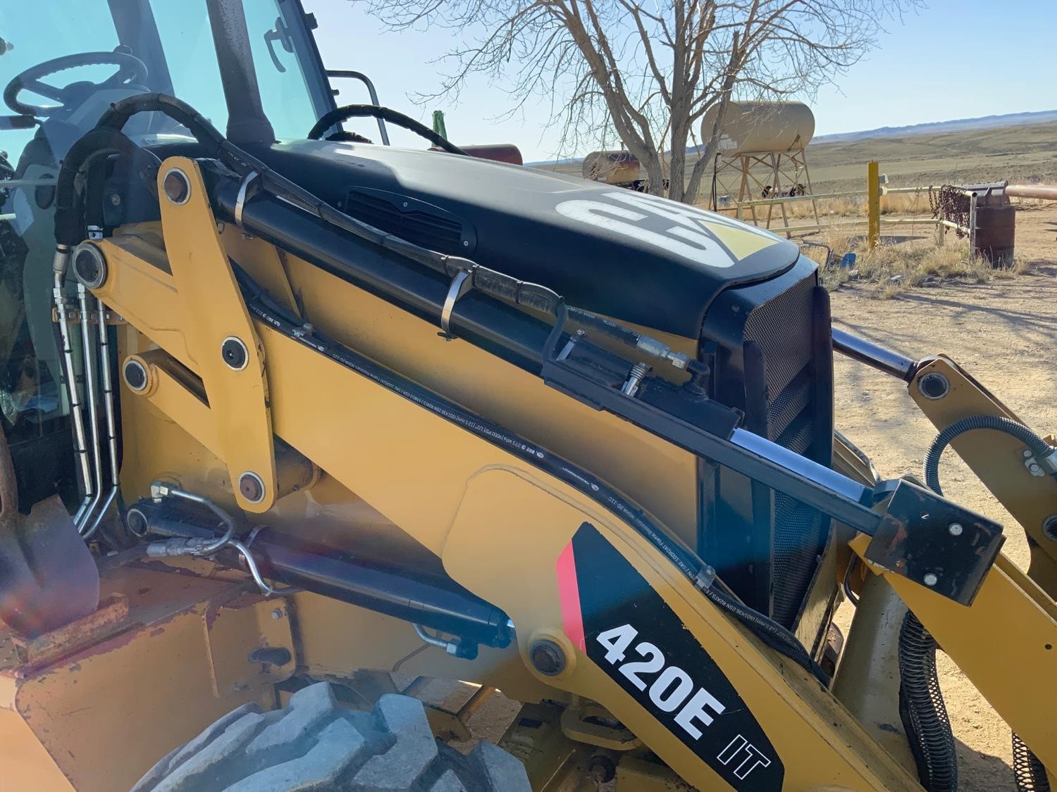 gallery 2011 Caterpillar 420E IT 4x4 Loader Backhoe