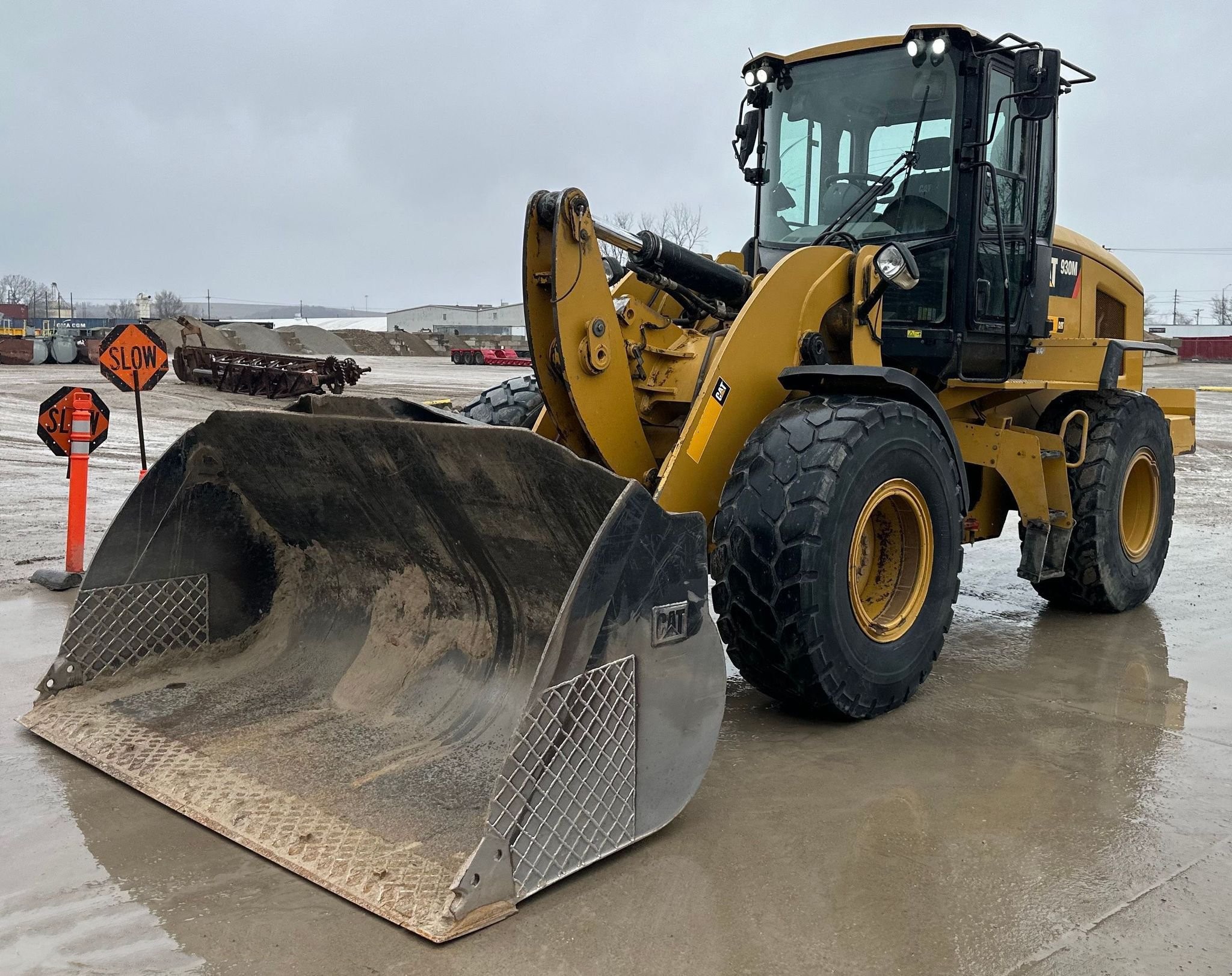 gallery 2015 Caterpillar 930M wheel loader