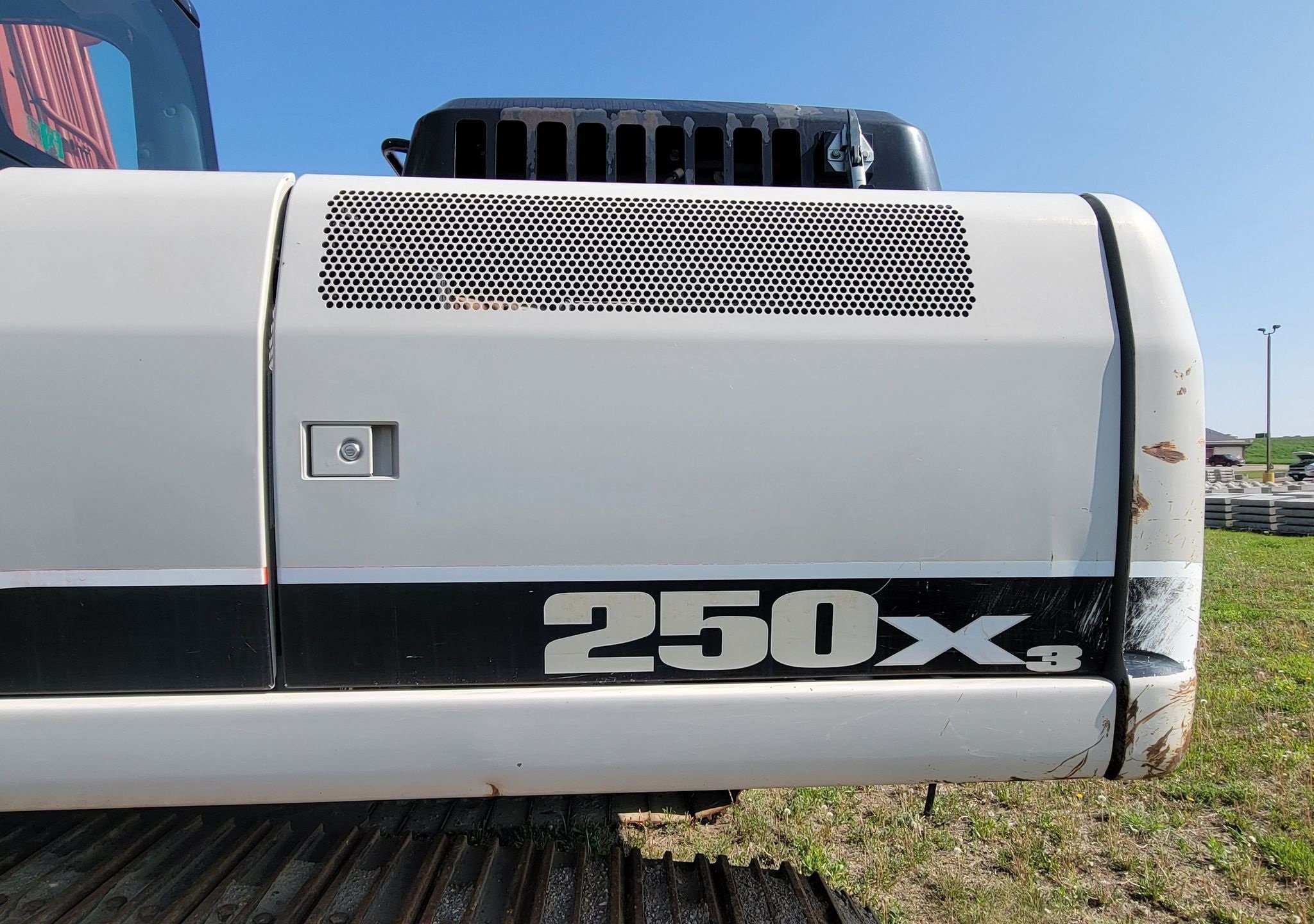 gallery 2013 Link-Belt 250X3 LF long reach excavator