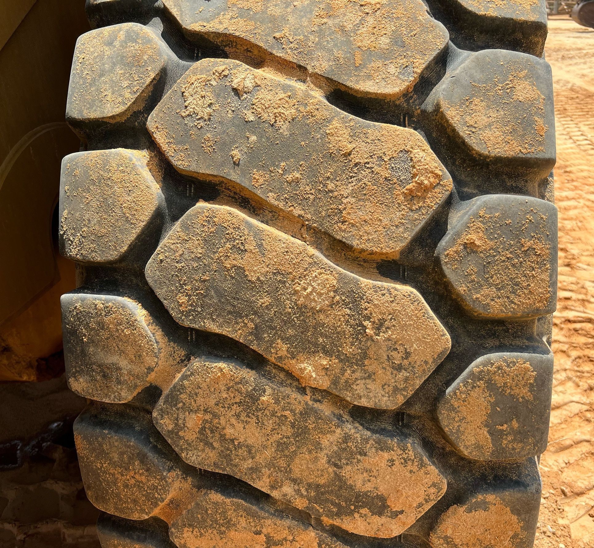 gallery 2013 Caterpillar 966K wheel loader