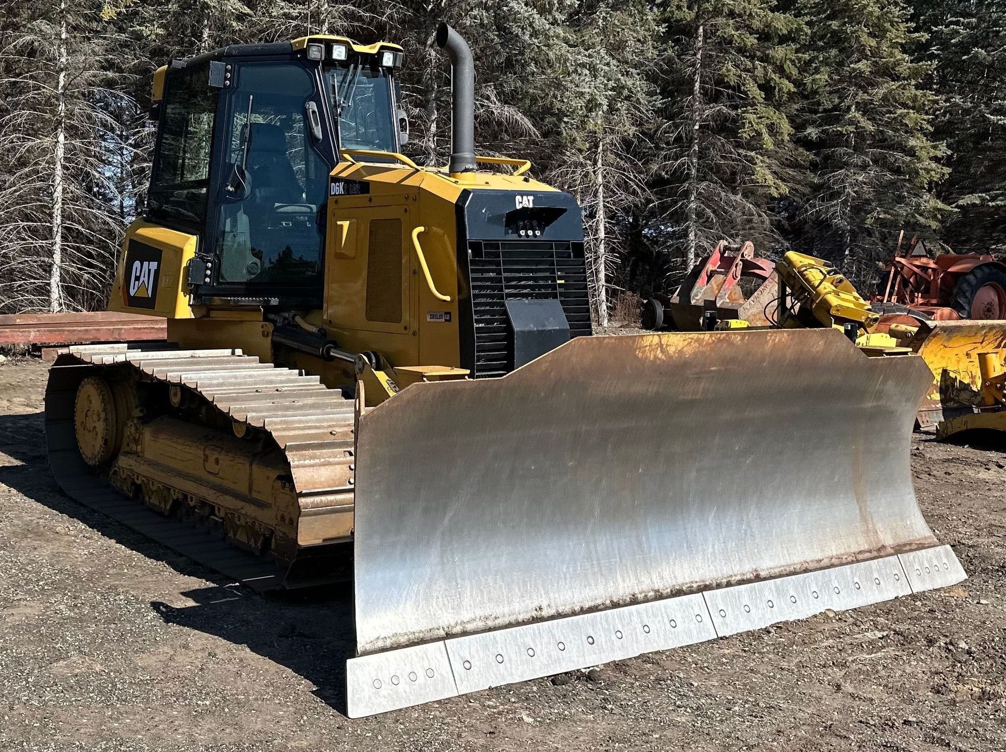 gallery 2016 Caterpillar D6K2 LGP dozer