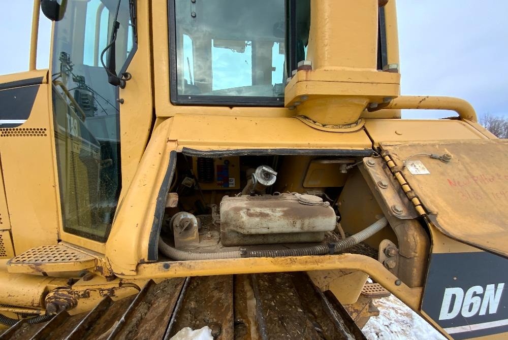 gallery 2005 Caterpillar D6N LGP Crawler Dozer