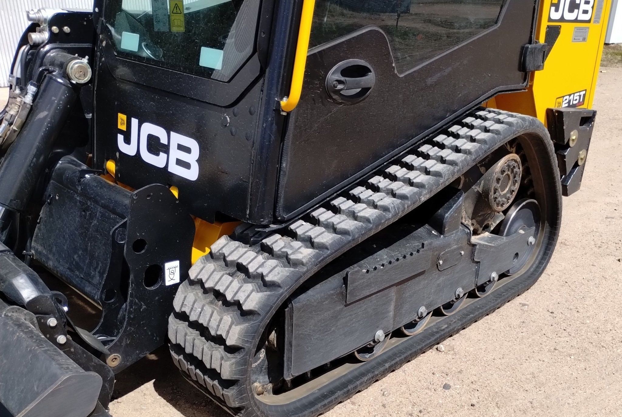 gallery 2021 JCB 215T Super tracked skid steer loader