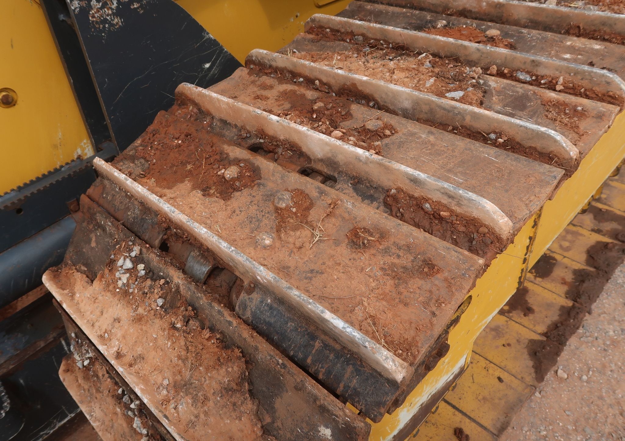 gallery 2015 John Deere 750K WLT dozer