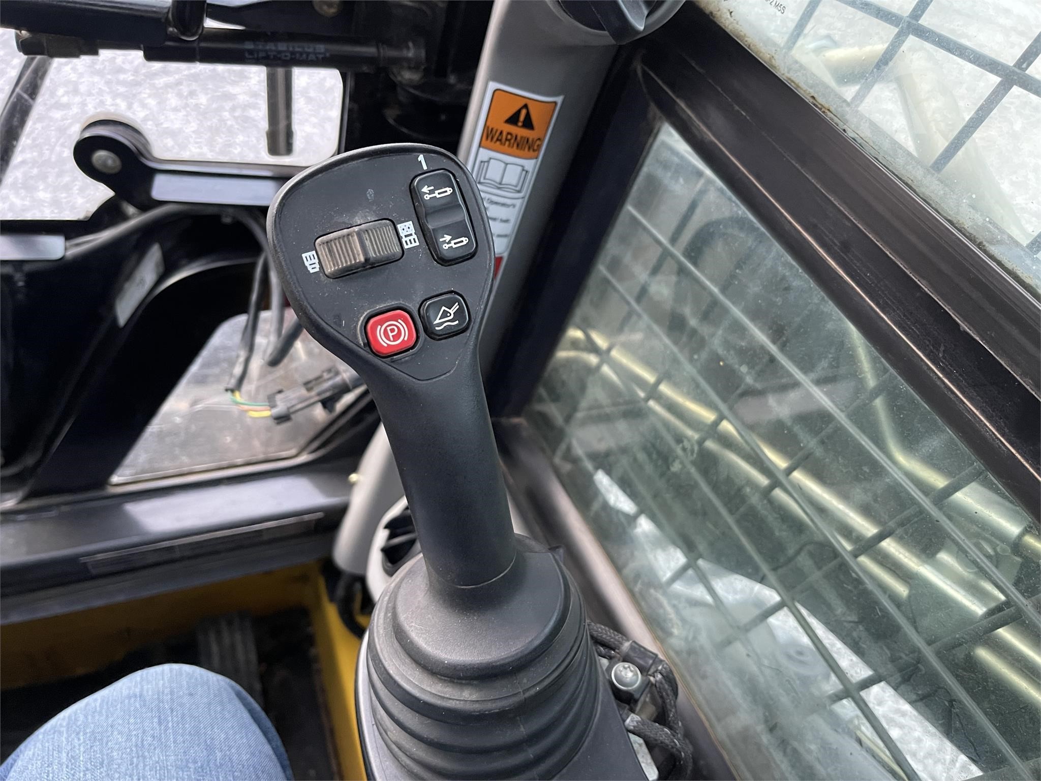 gallery 2020 New Holland C345 Skid Steer